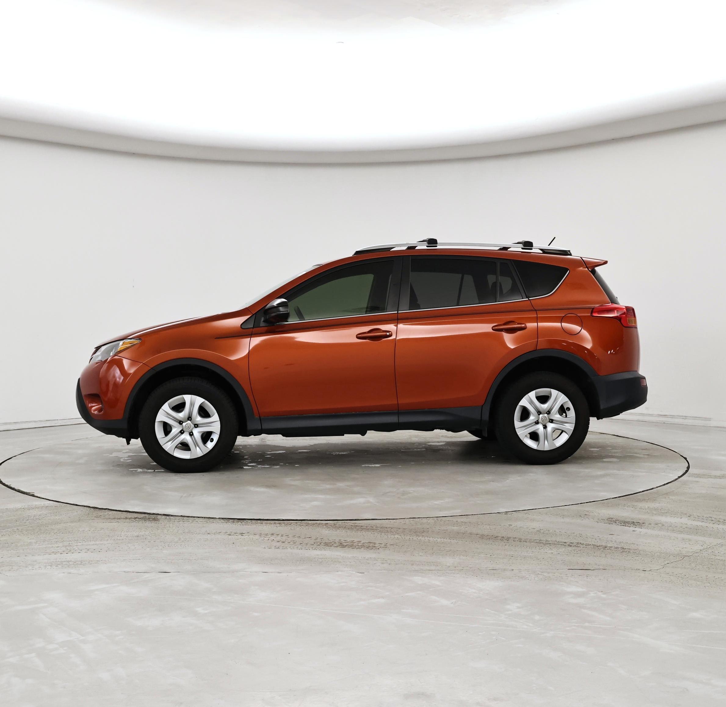 Thumbnail: 2015 Toyota RAV4 - 3