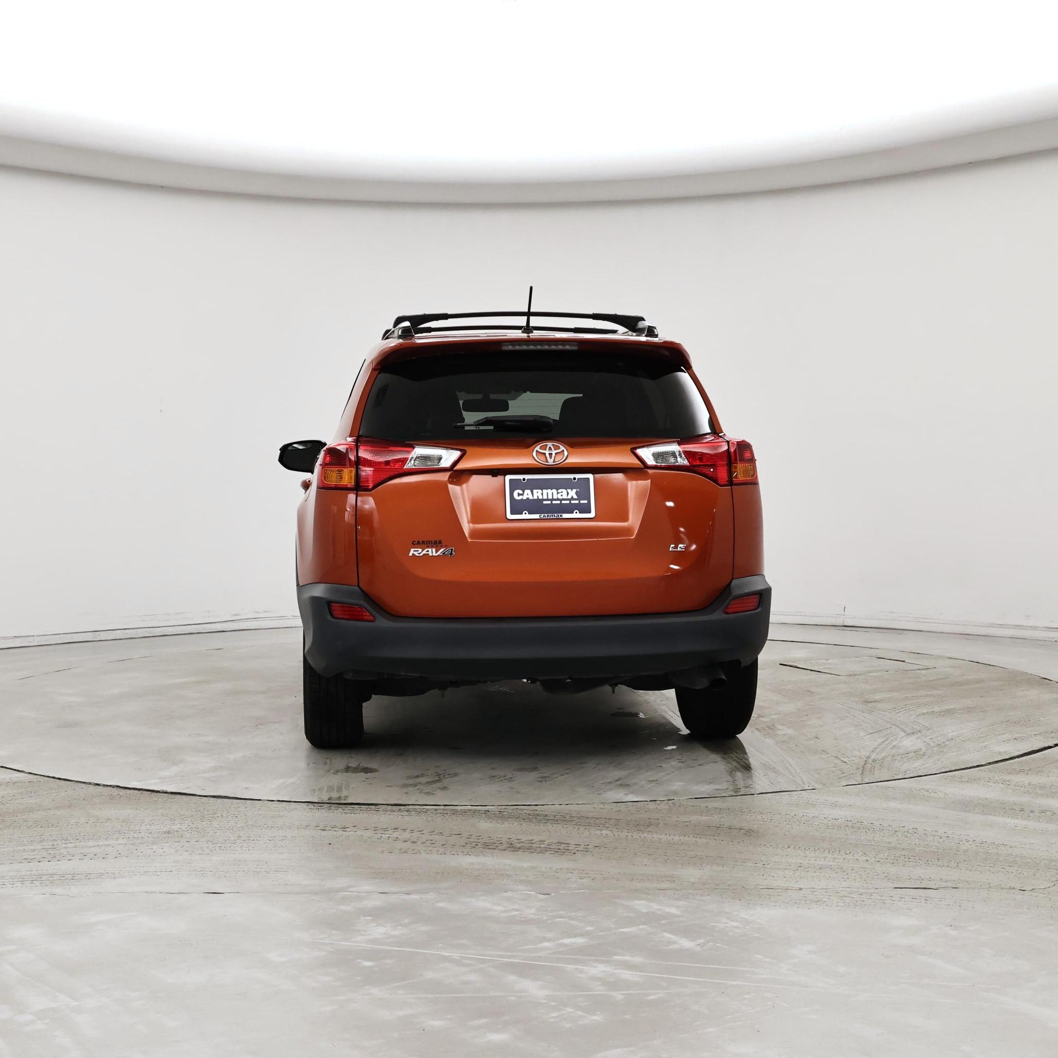 Thumbnail: 2015 Toyota RAV4 - 6