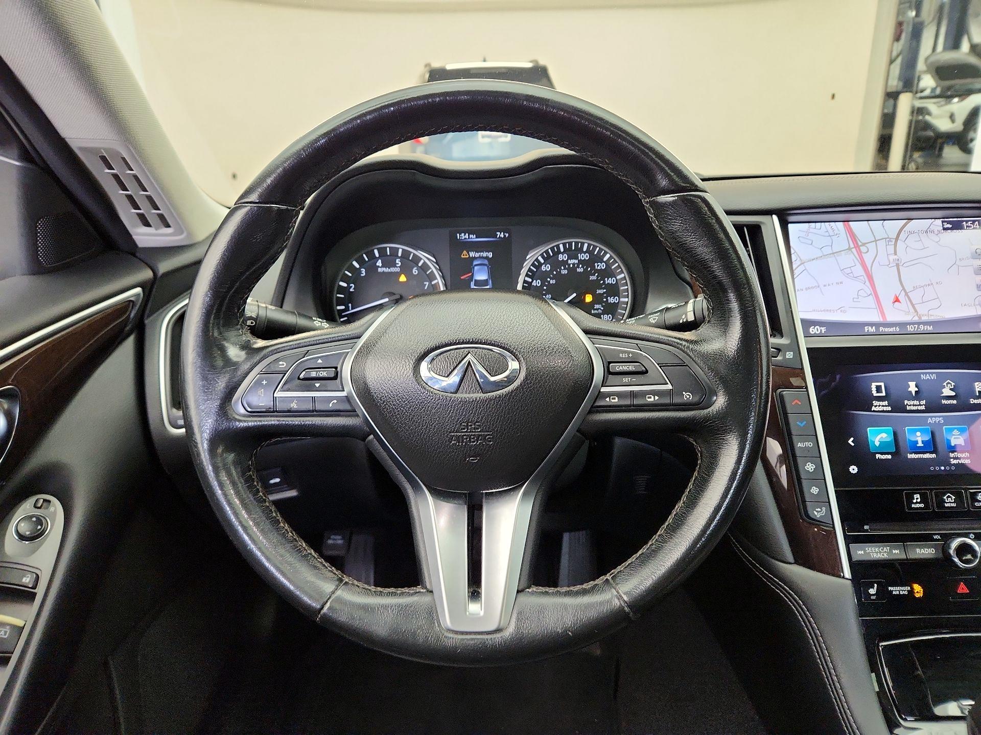 Thumbnail: 2018 INFINITI Q50 - 10