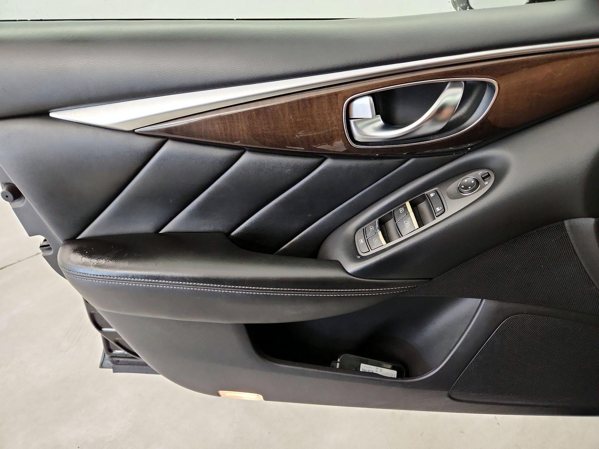 Thumbnail: 2018 INFINITI Q50 - 12
