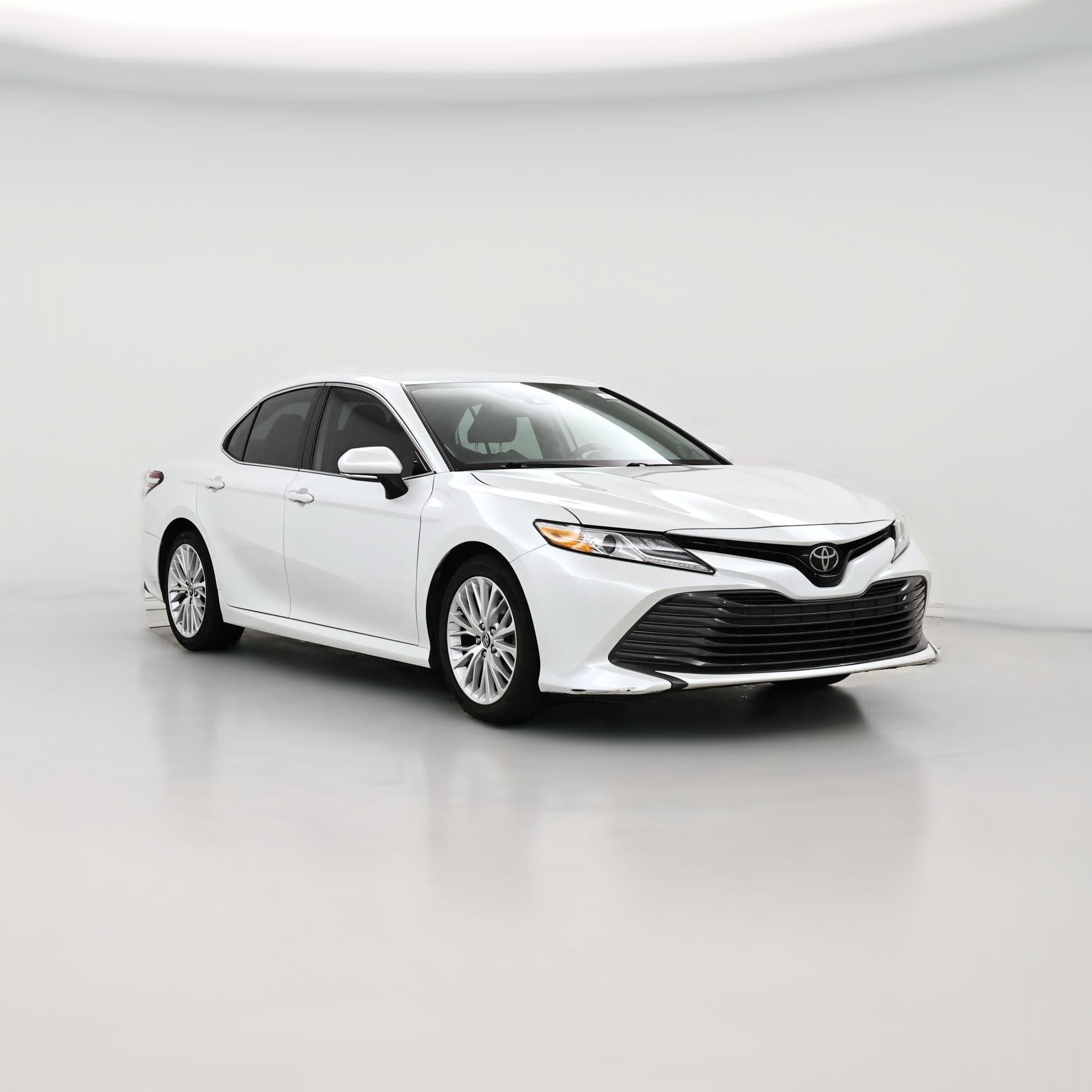 Thumbnail: 2019 Toyota Camry - 1