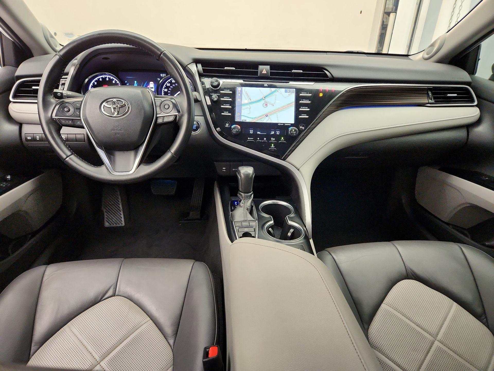 Thumbnail: 2019 Toyota Camry - 9