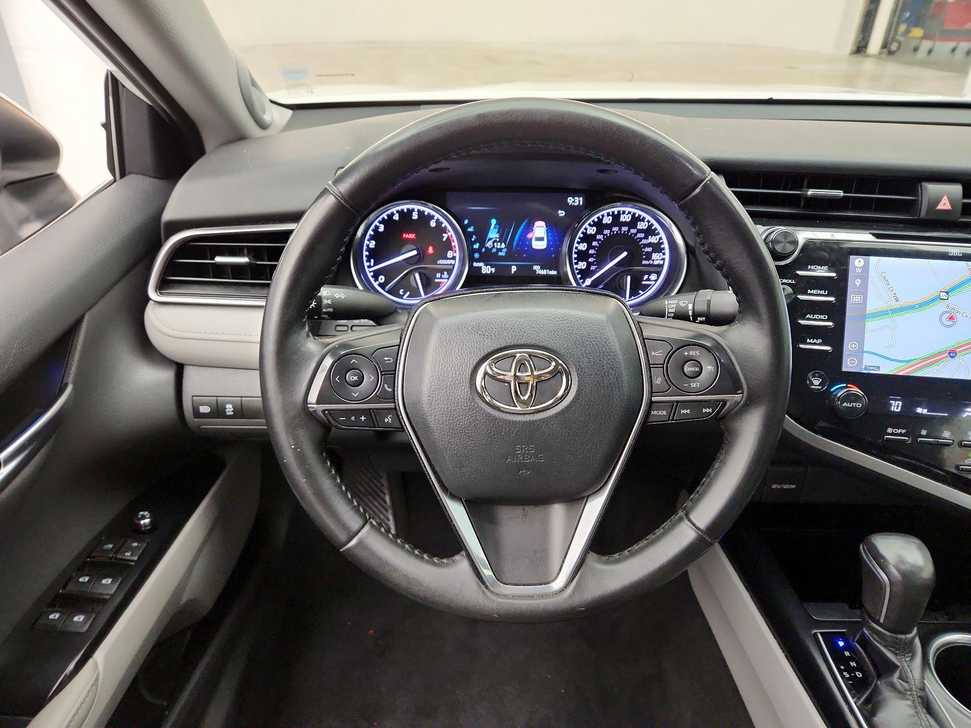 Thumbnail: 2019 Toyota Camry - 10