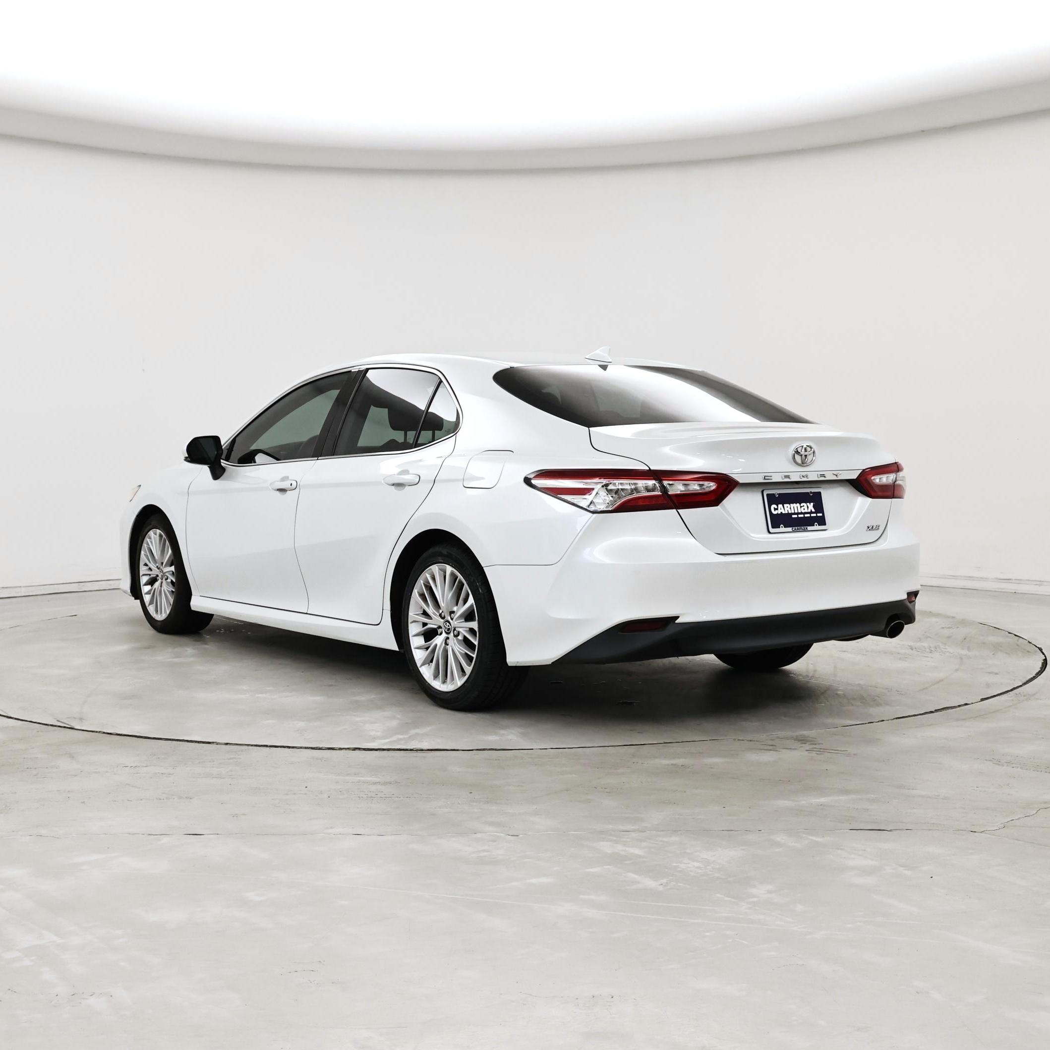 Thumbnail: 2019 Toyota Camry - 2
