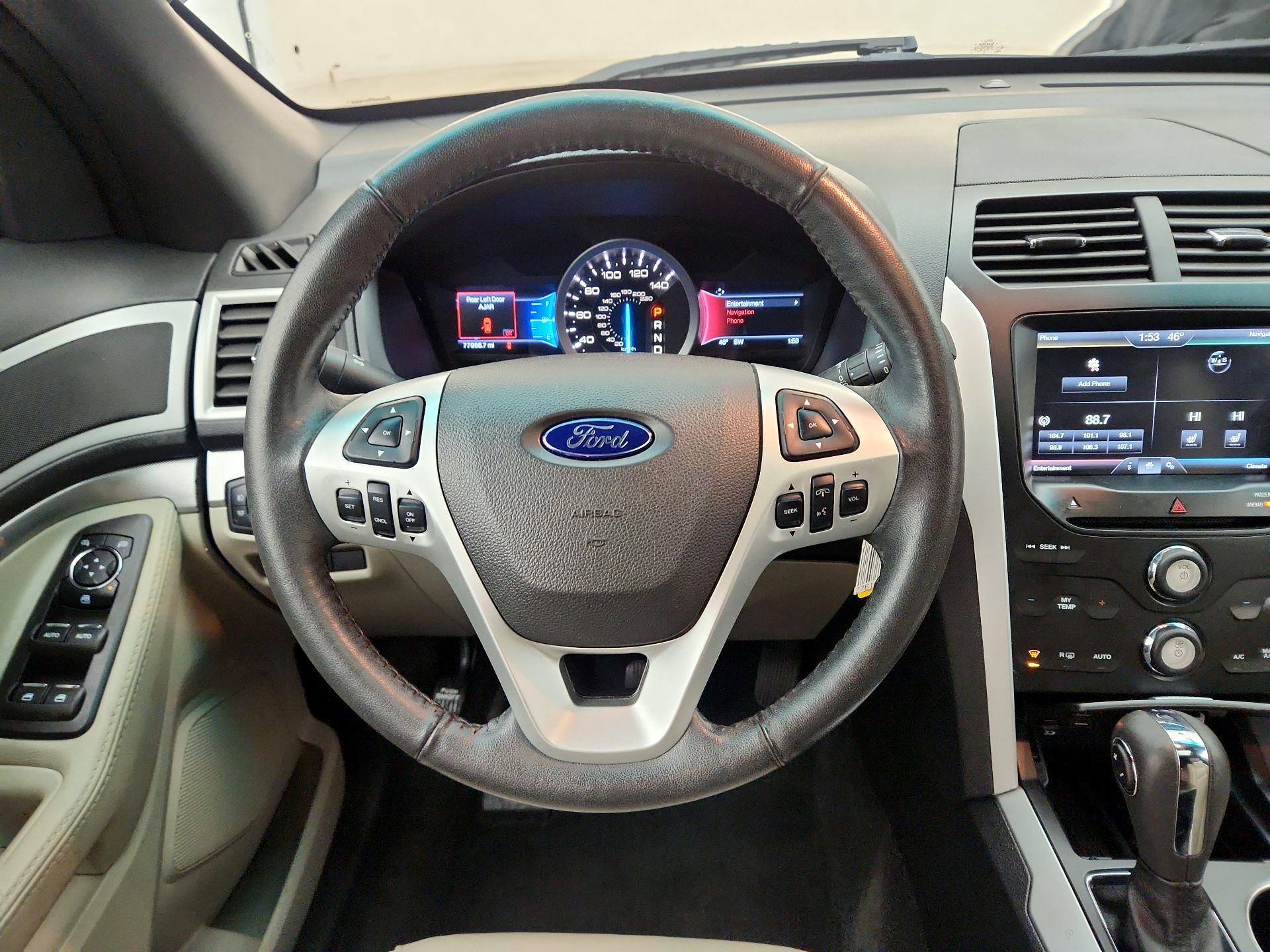 Thumbnail: 2014 Ford Explorer - 10