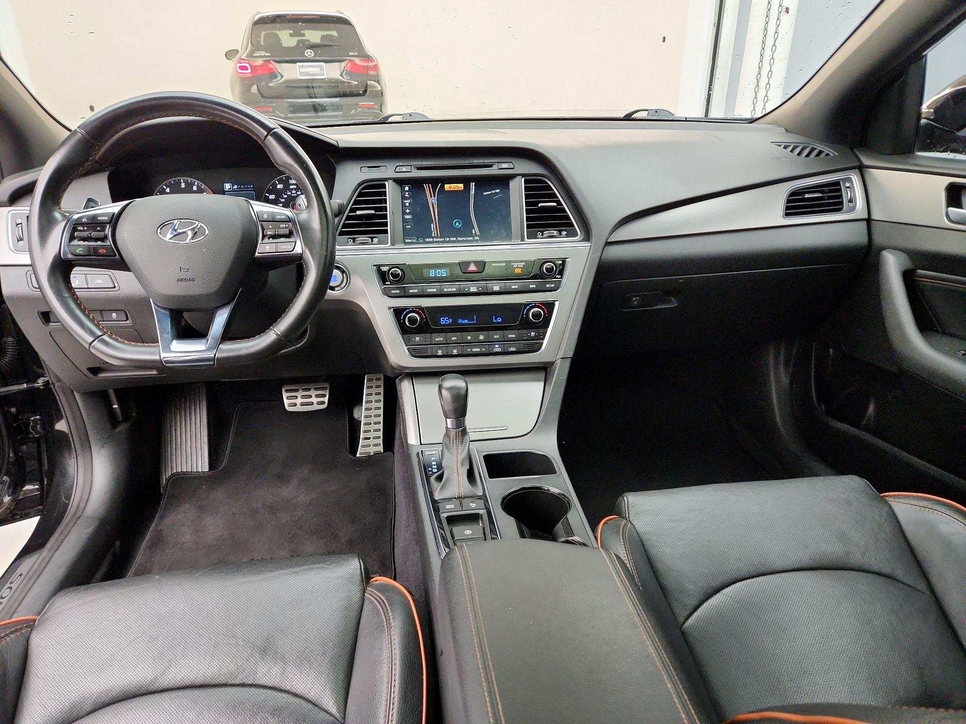 Thumbnail: 2015 Hyundai Sonata - 9