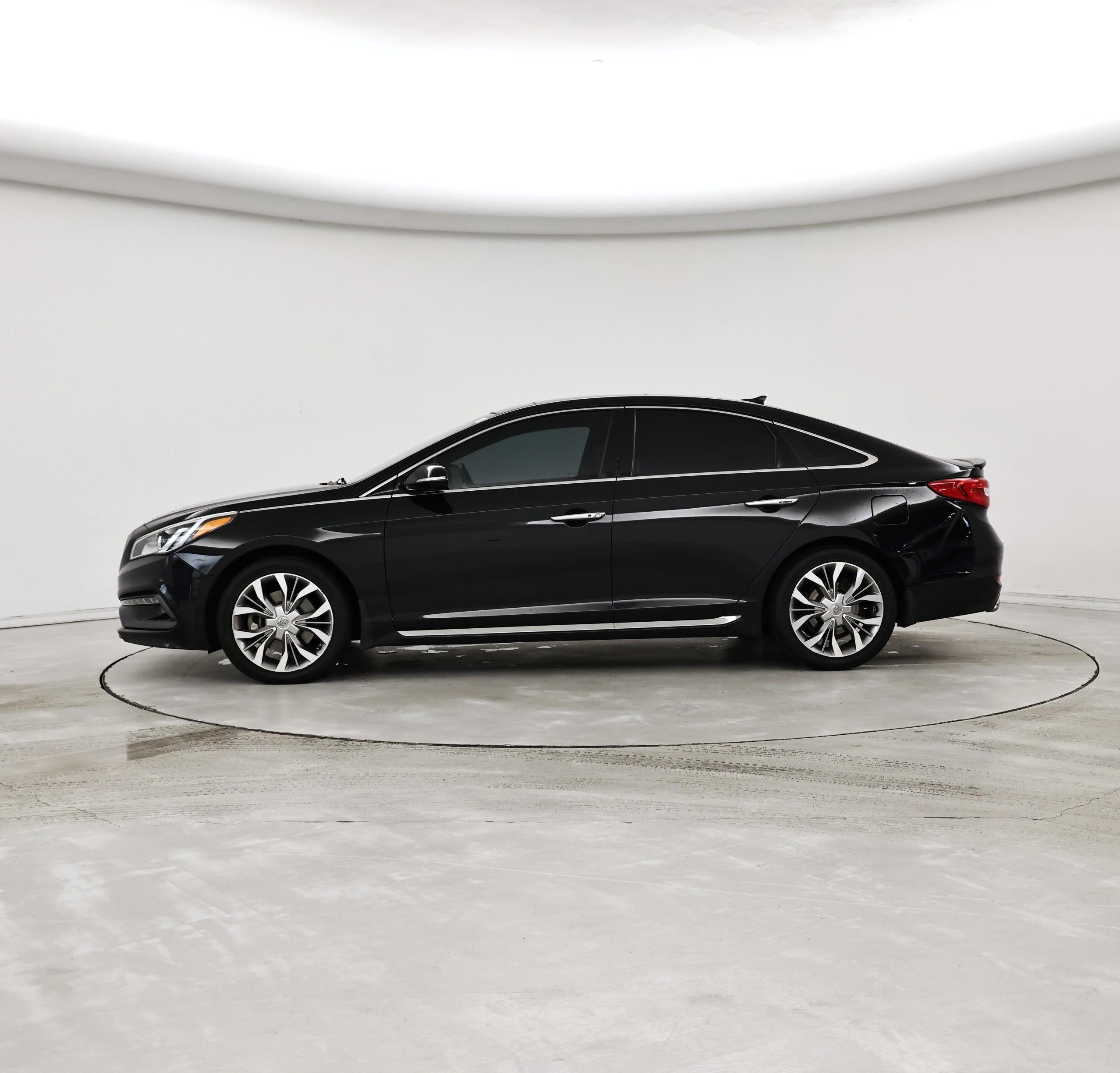 Thumbnail: 2015 Hyundai Sonata - 3