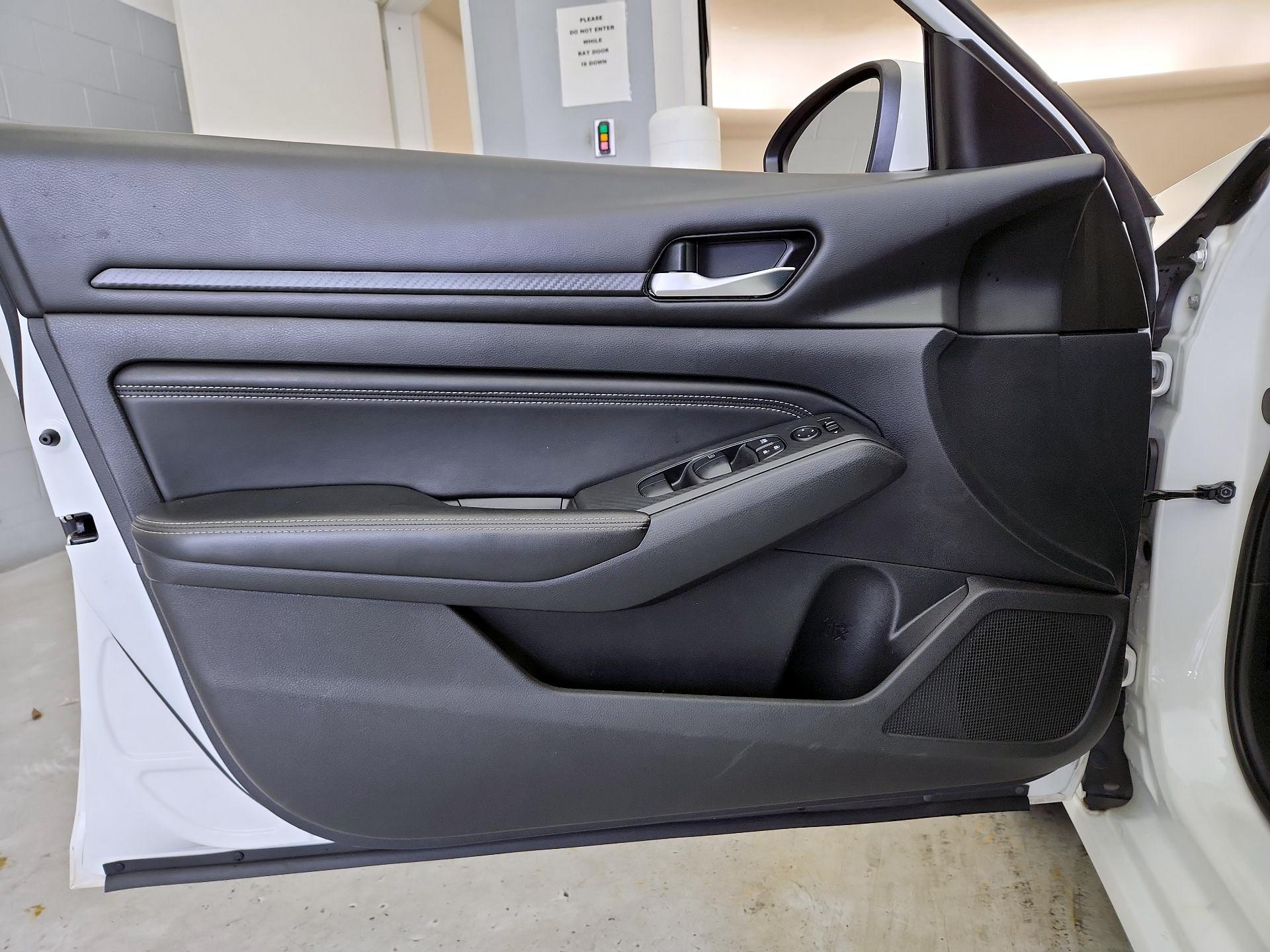 Thumbnail: 2020 Nissan Altima - 12