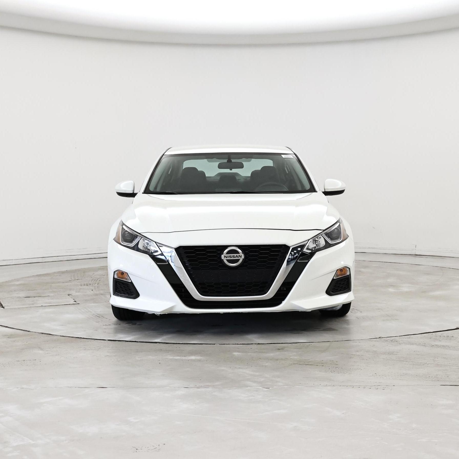 Thumbnail: 2020 Nissan Altima - 5