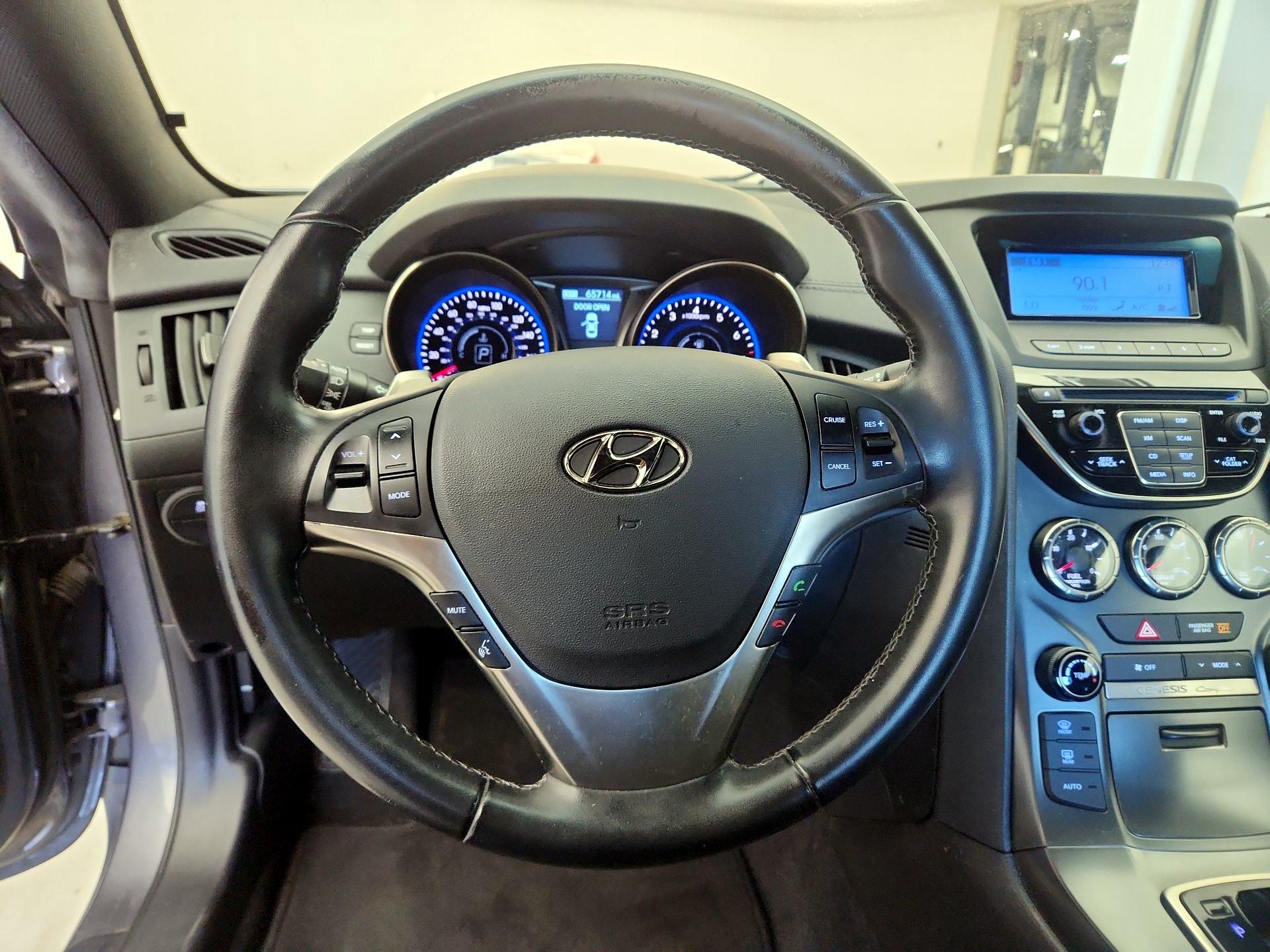 Thumbnail: 2015 Hyundai Genesis - 10