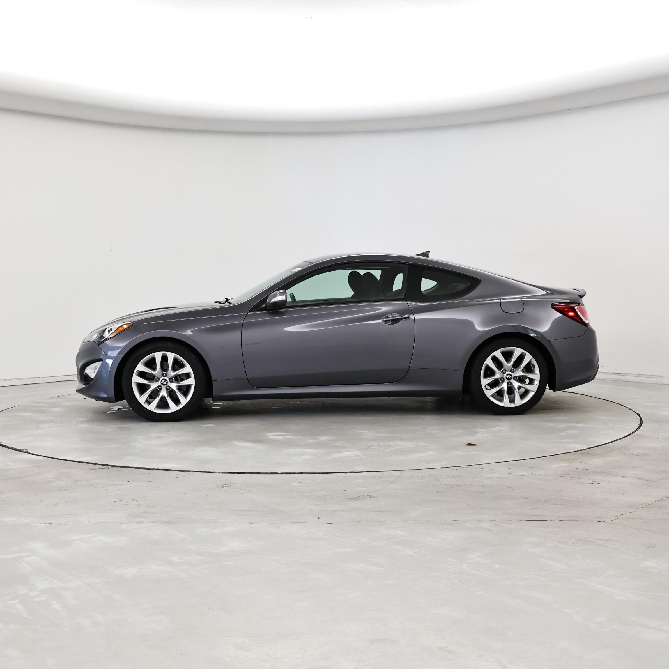 Thumbnail: 2015 Hyundai Genesis - 3