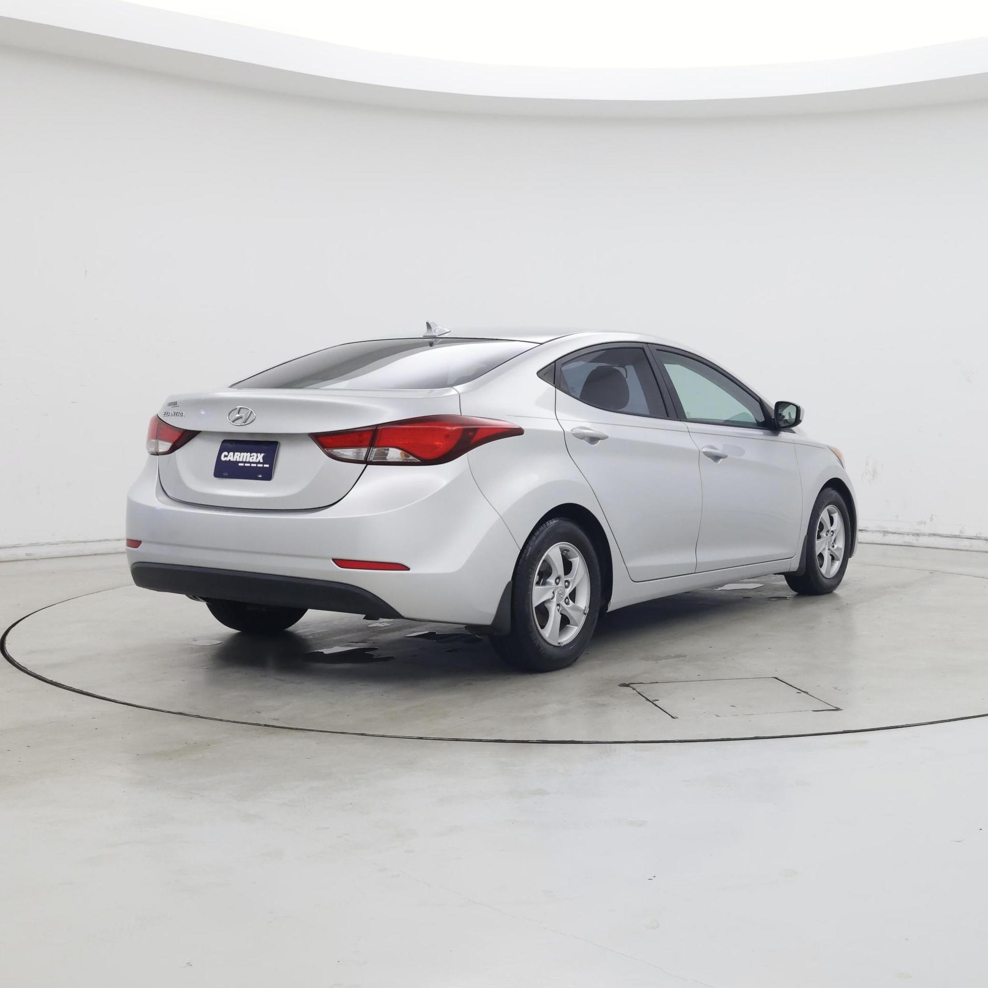 Thumbnail: 2015 Hyundai Elantra - 8