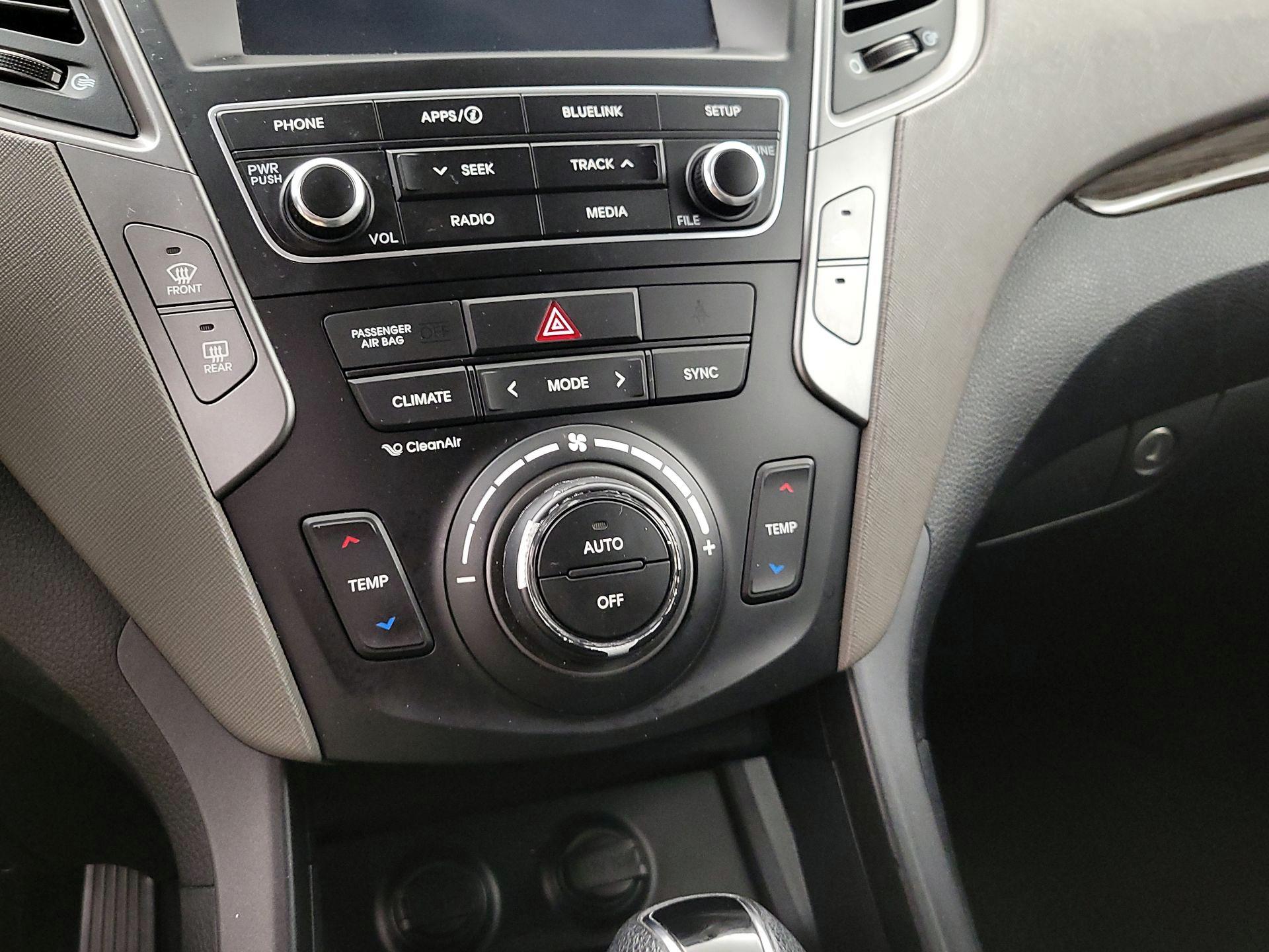 Thumbnail: 2017 Hyundai Santa Fe - 16