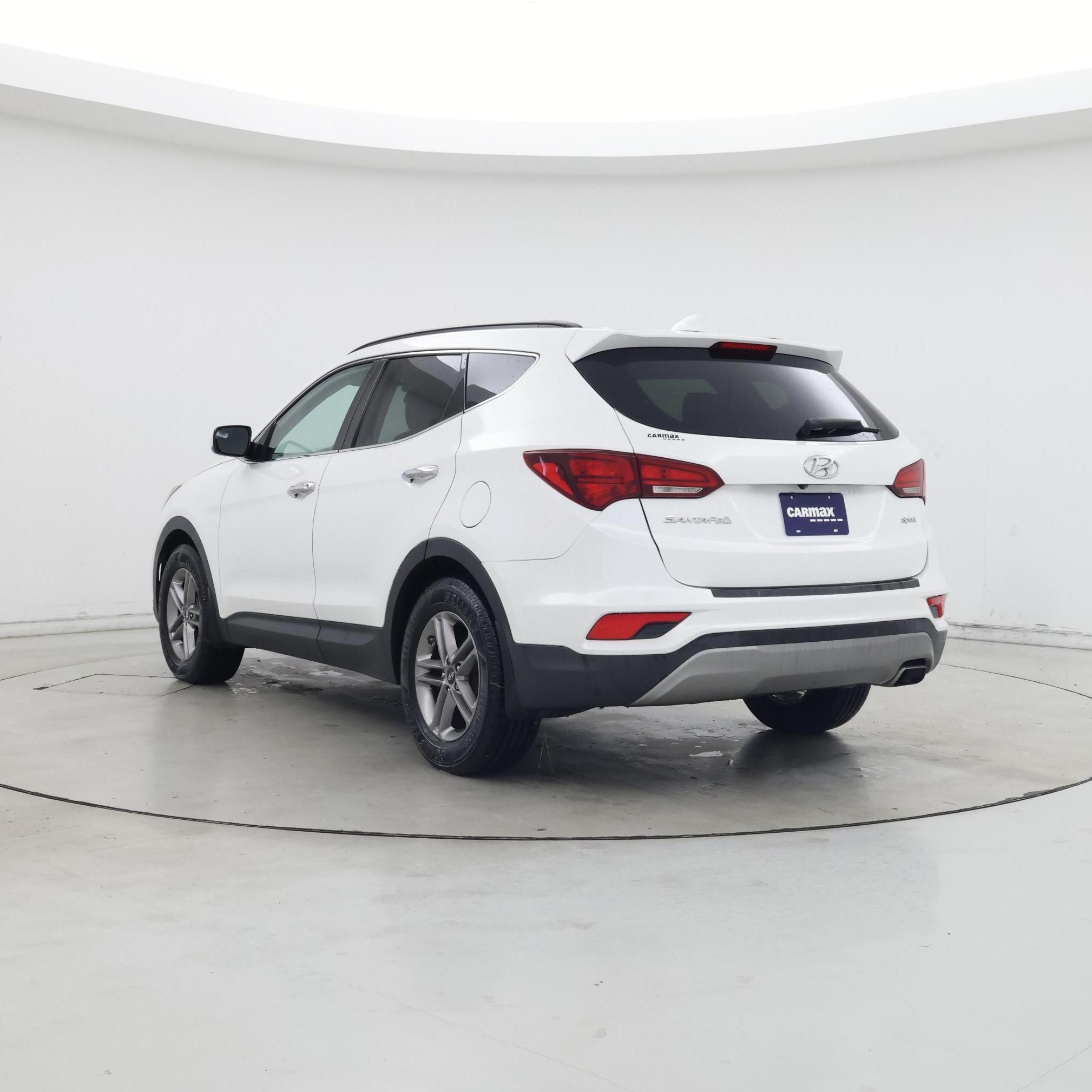Thumbnail: 2017 Hyundai Santa Fe - 2