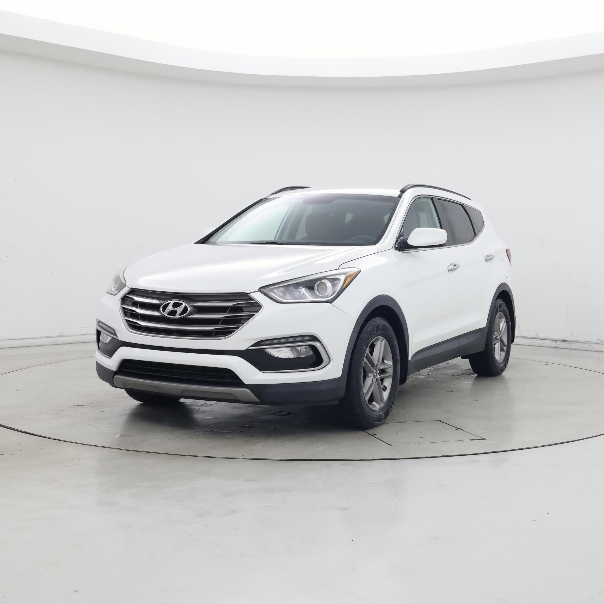 Thumbnail: 2017 Hyundai Santa Fe - 4
