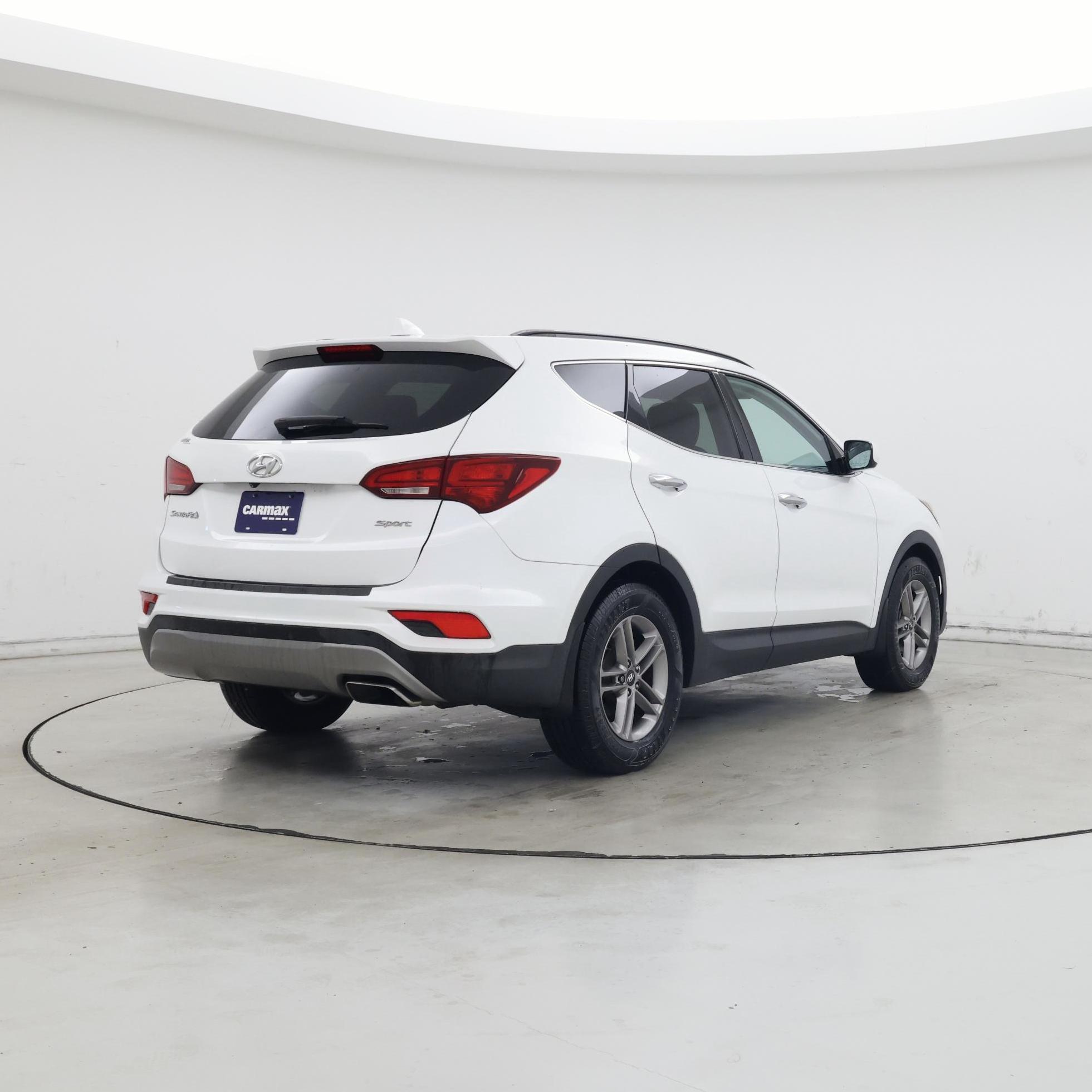 Thumbnail: 2017 Hyundai Santa Fe - 8