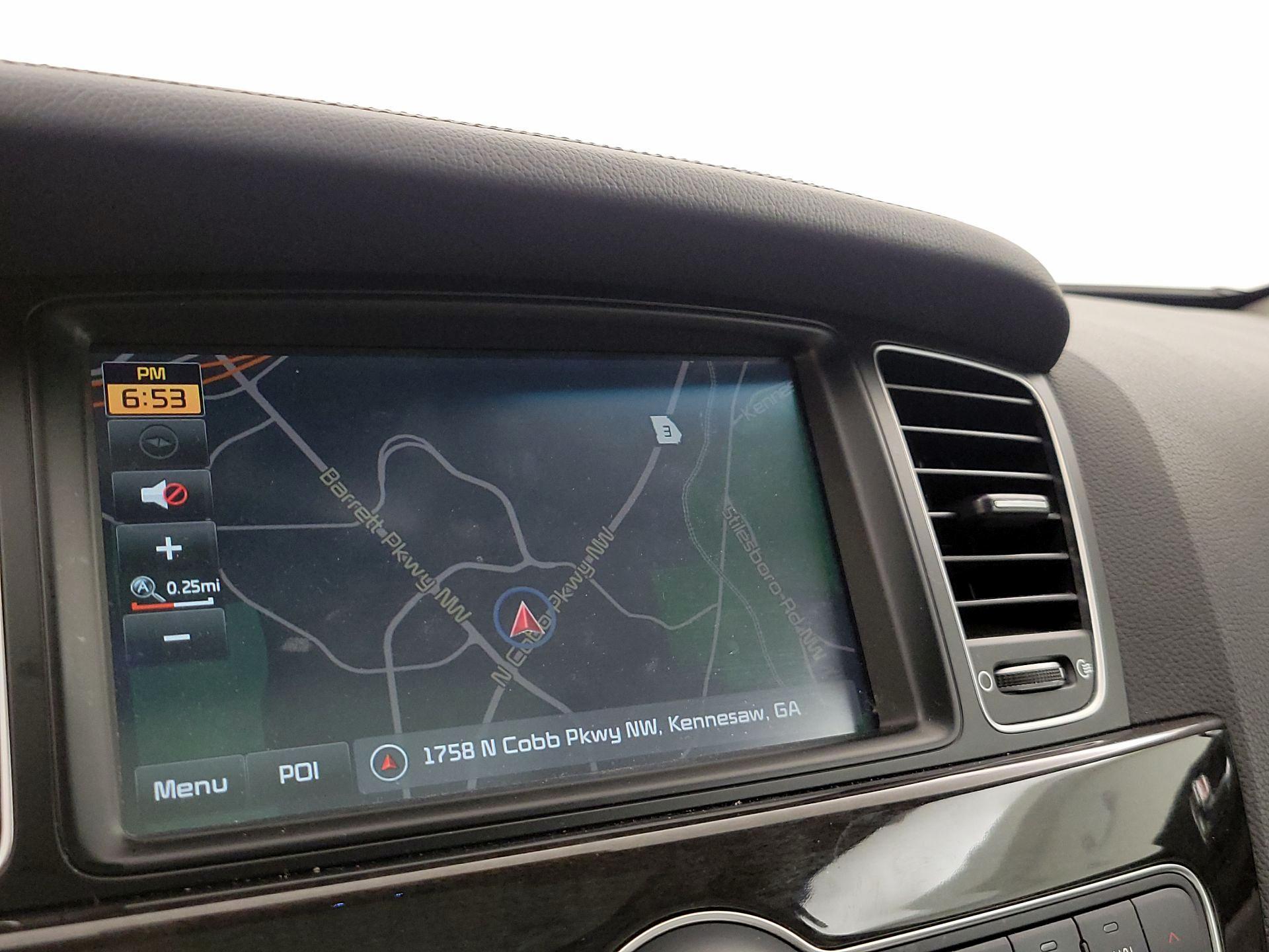 Thumbnail: 2015 Kia Cadenza - 14