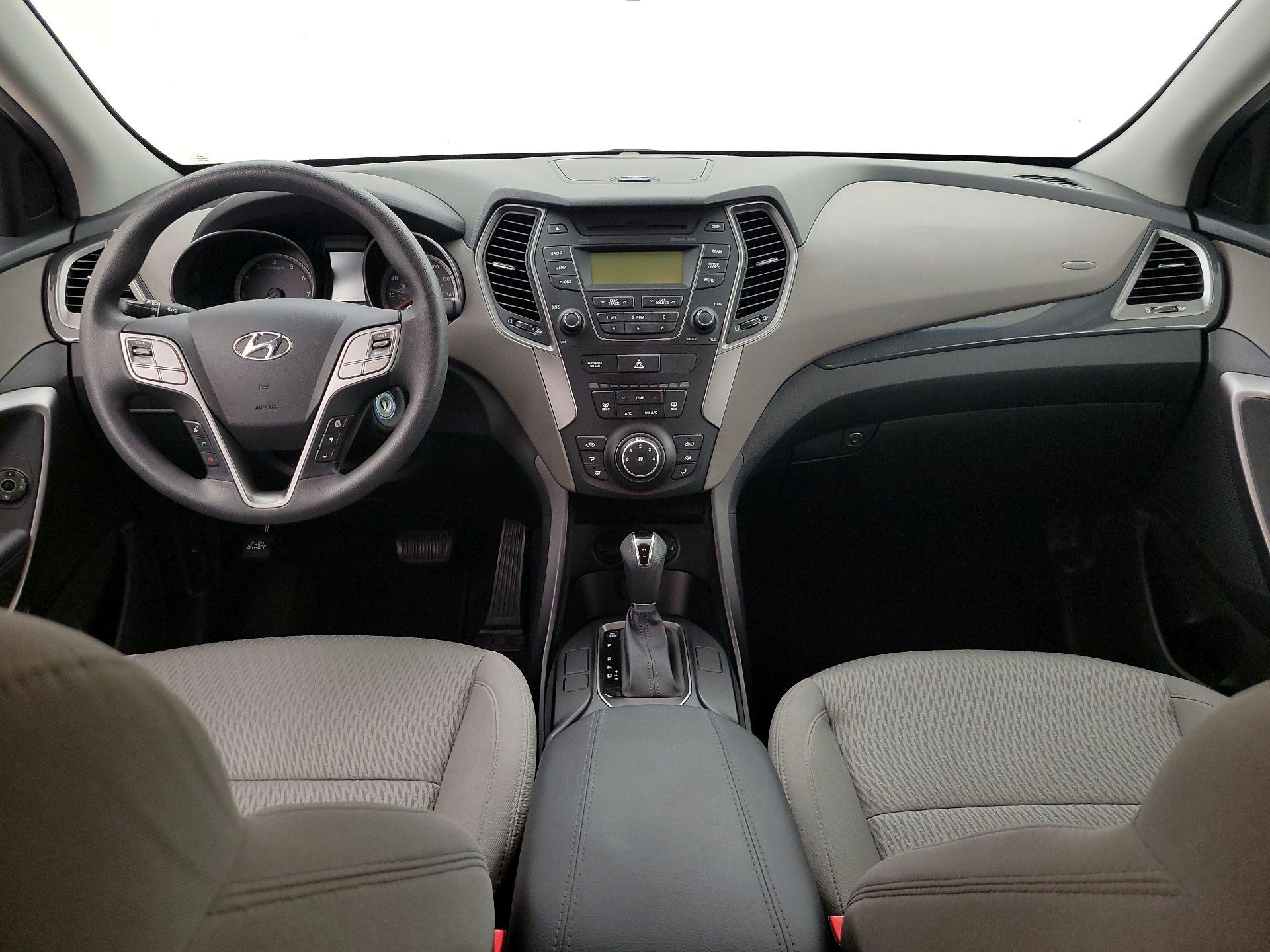 Thumbnail: 2015 Hyundai Santa Fe - 9