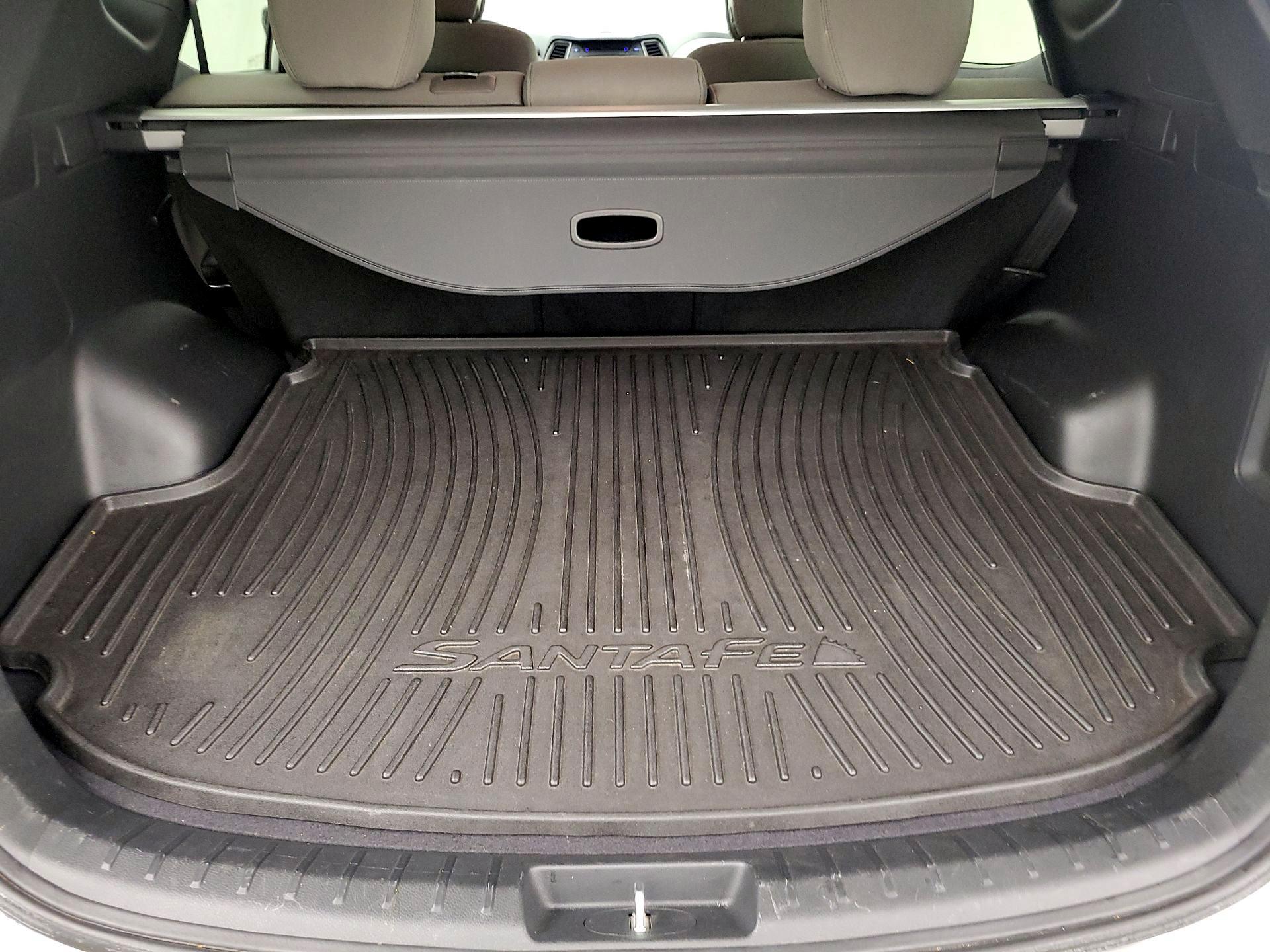 Thumbnail: 2015 Hyundai Santa Fe - 19