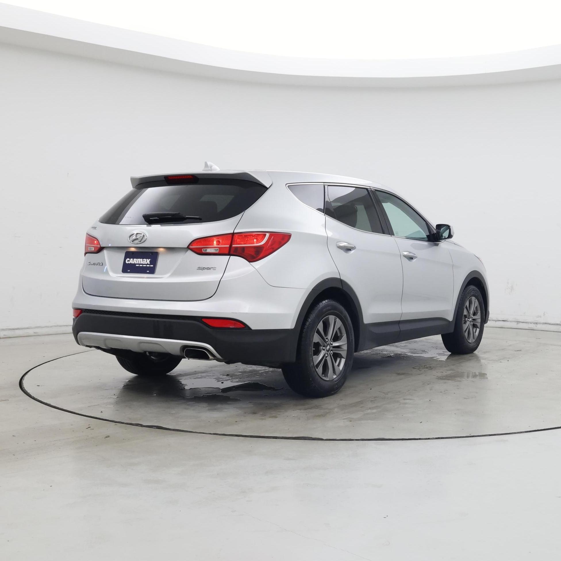 Thumbnail: 2015 Hyundai Santa Fe - 8