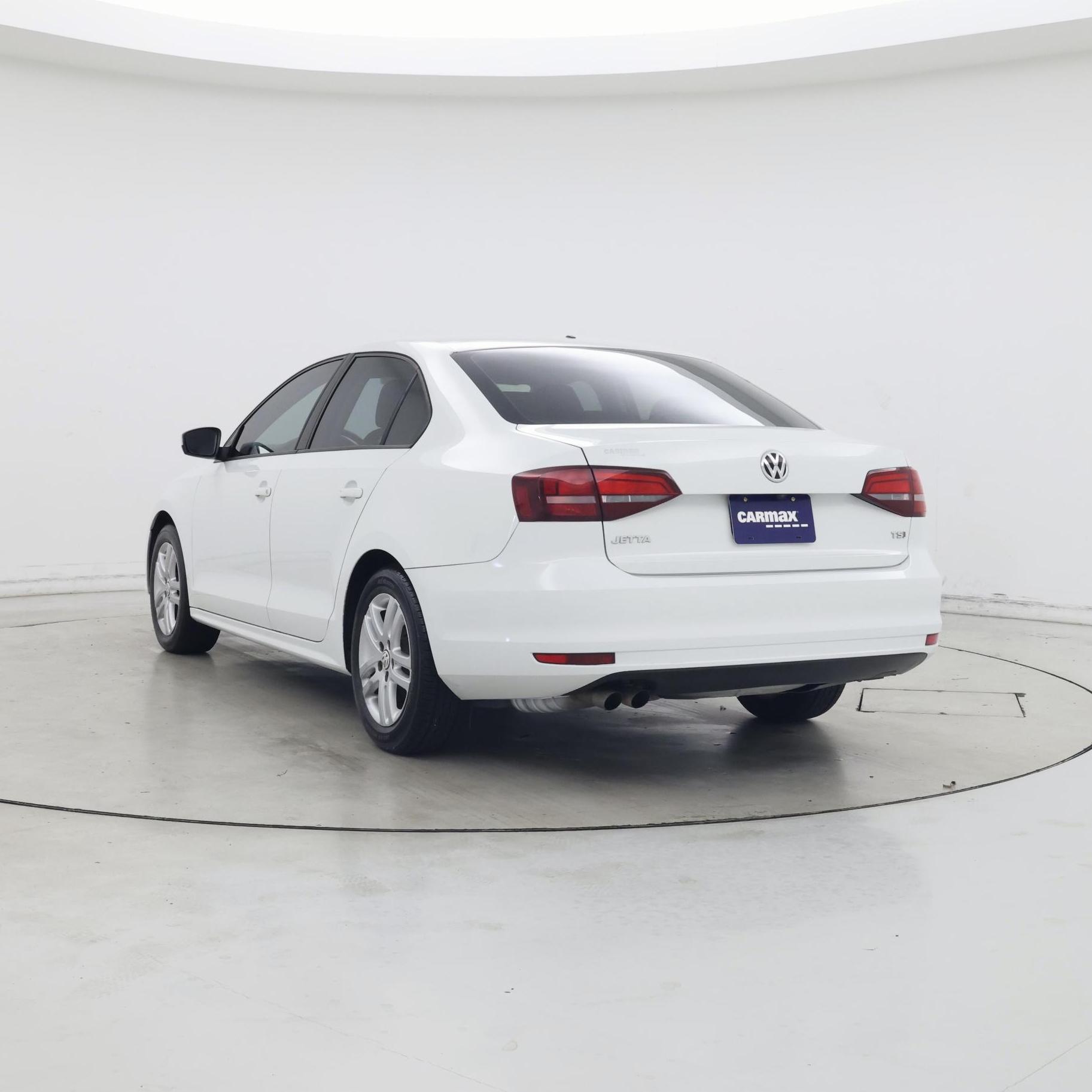 Thumbnail: 2018 Volkswagen Jetta - 2