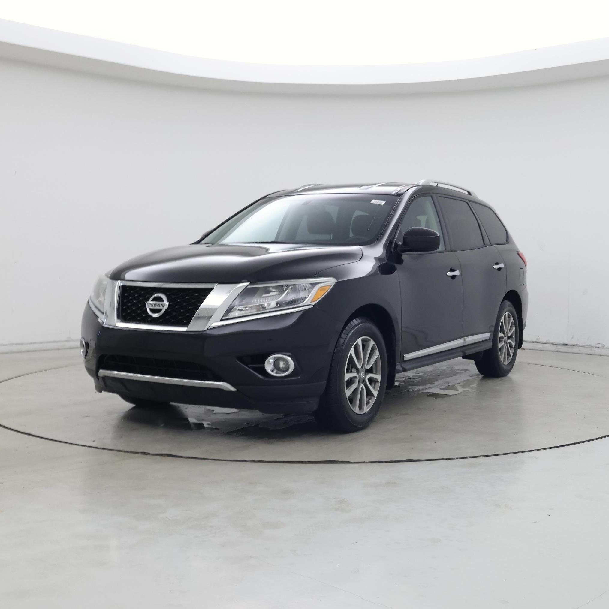 Thumbnail: 2015 Nissan Pathfinder - 4