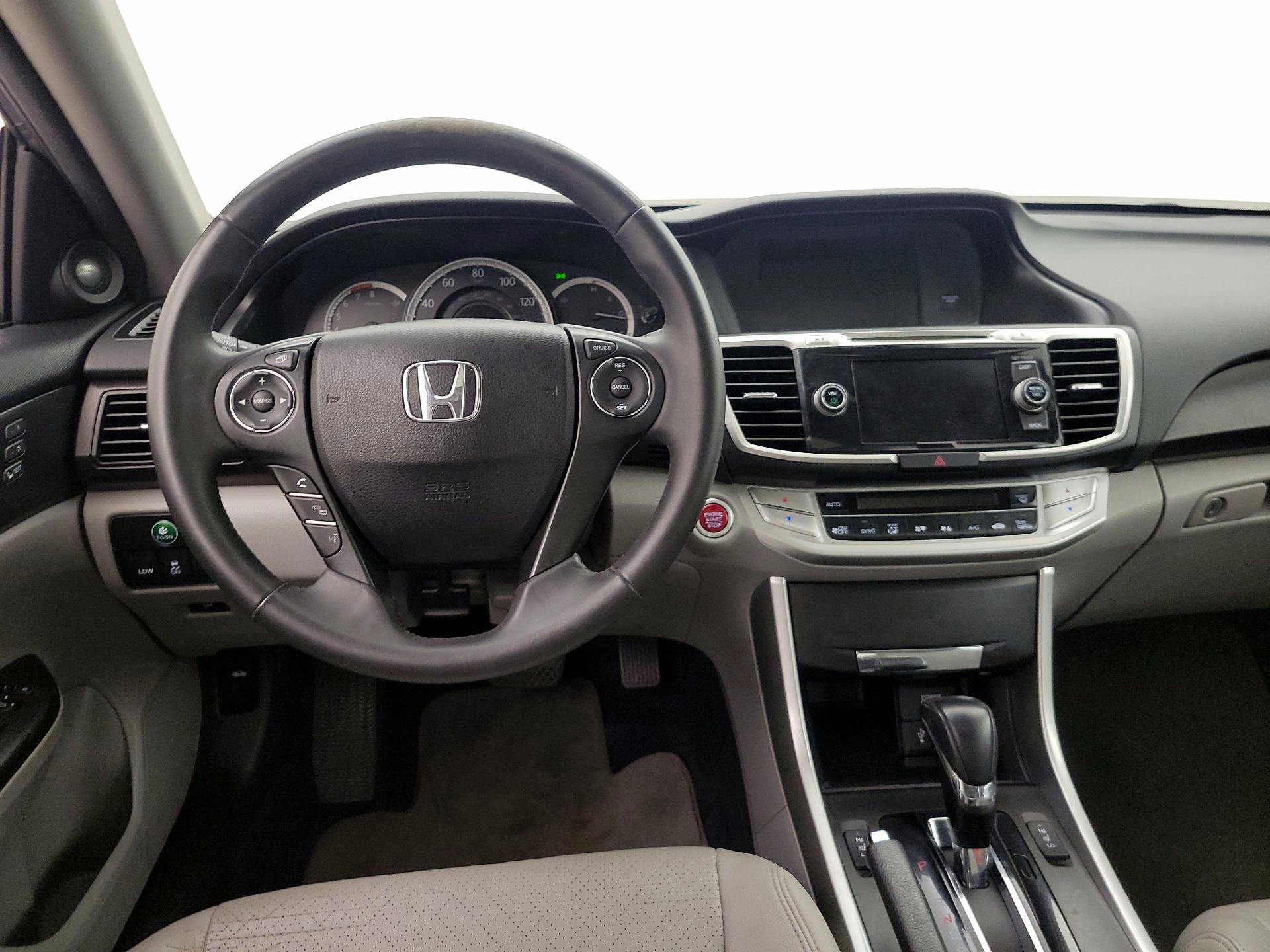 Thumbnail: 2015 Honda Accord - 10