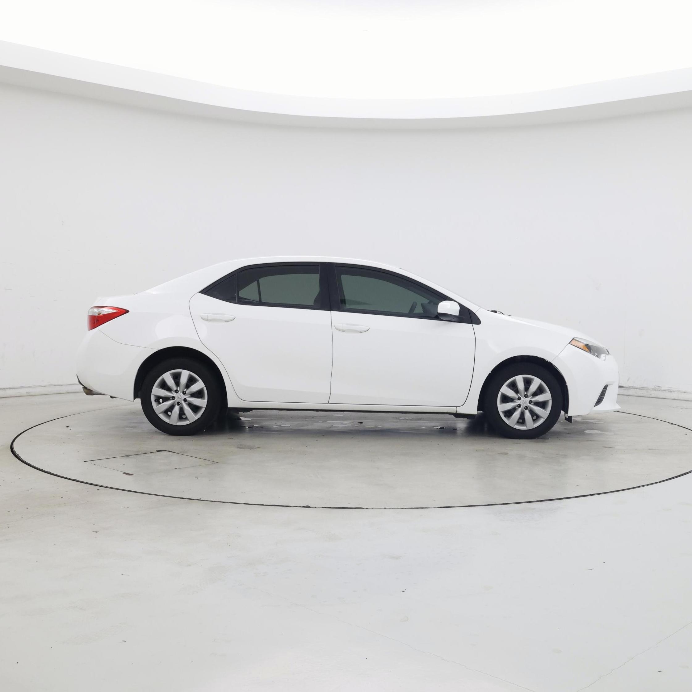 Thumbnail: 2015 Toyota Corolla - 7