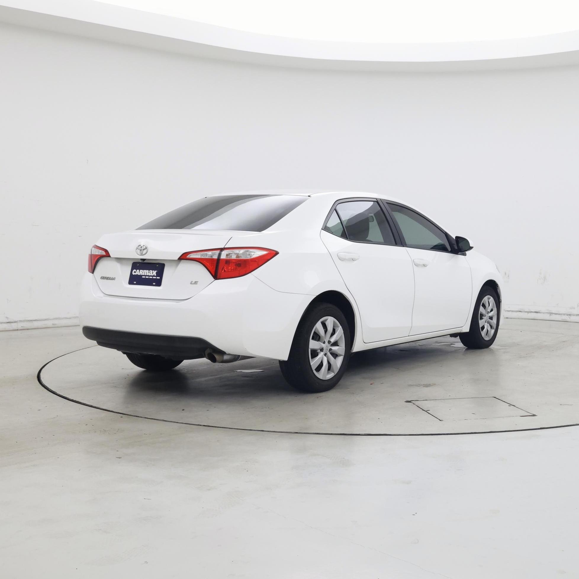 Thumbnail: 2015 Toyota Corolla - 8