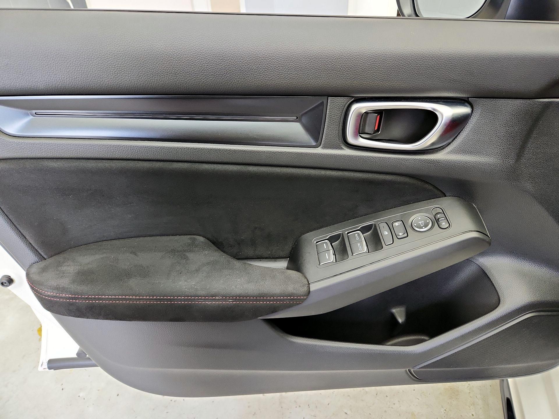 Thumbnail: 2024 Honda Civic - 12