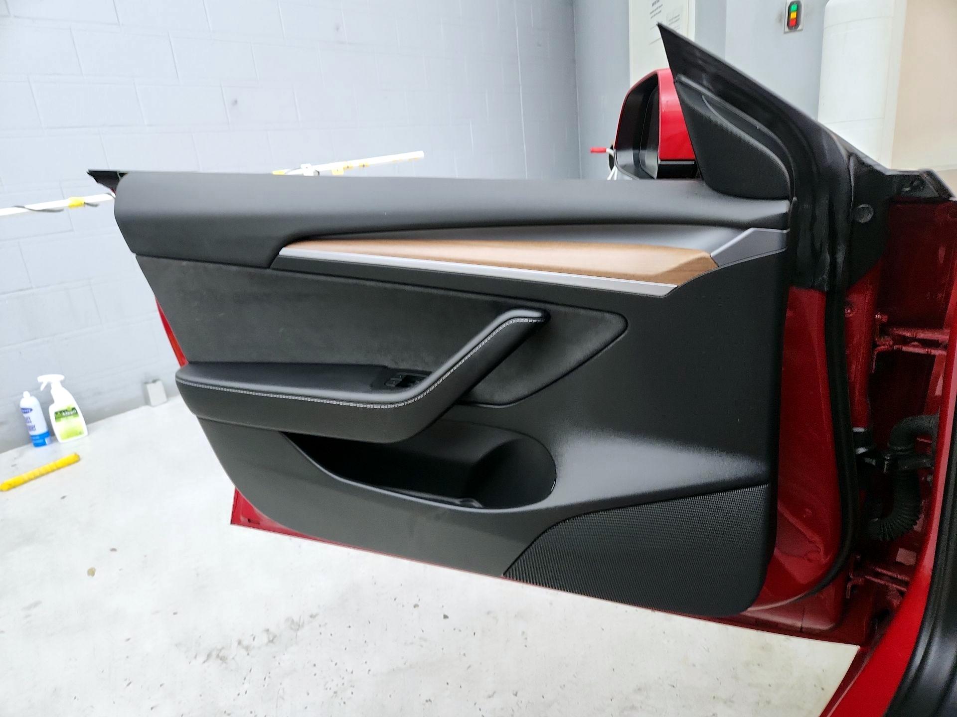 Thumbnail: 2022 Tesla Model 3 - 12