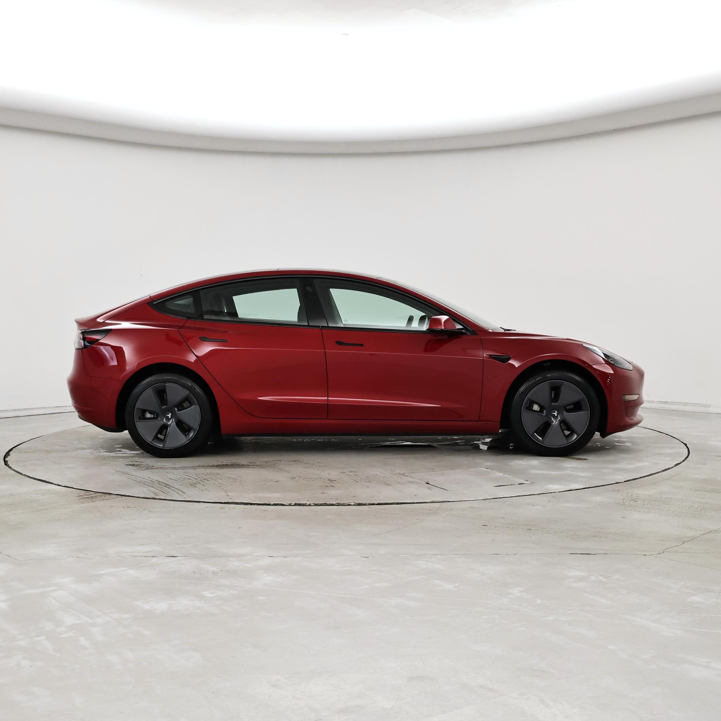 Thumbnail: 2022 Tesla Model 3 - 7