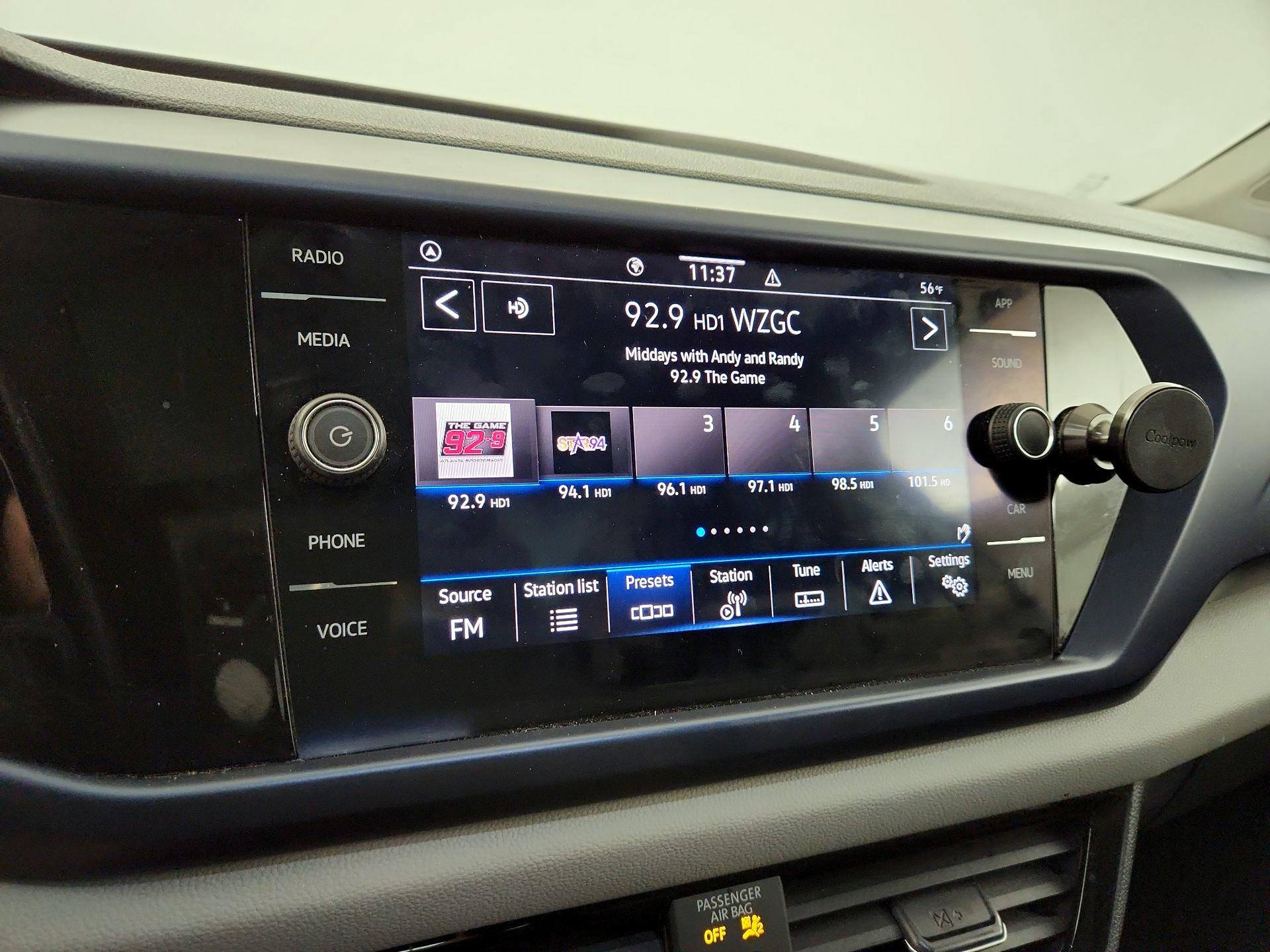 Thumbnail: 2022 Volkswagen Taos - 15