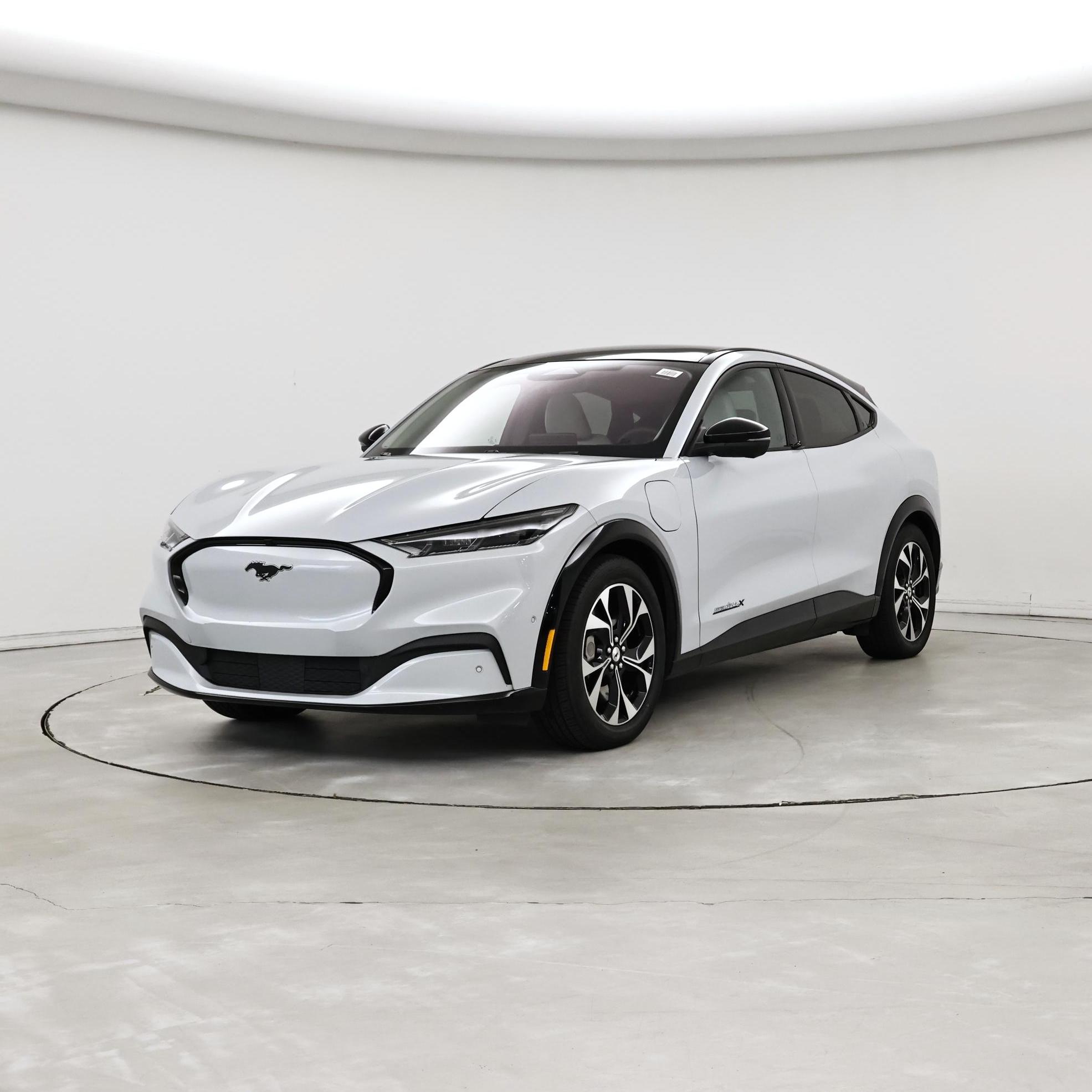 Thumbnail: 2021 Ford Mustang Mach-E - 4