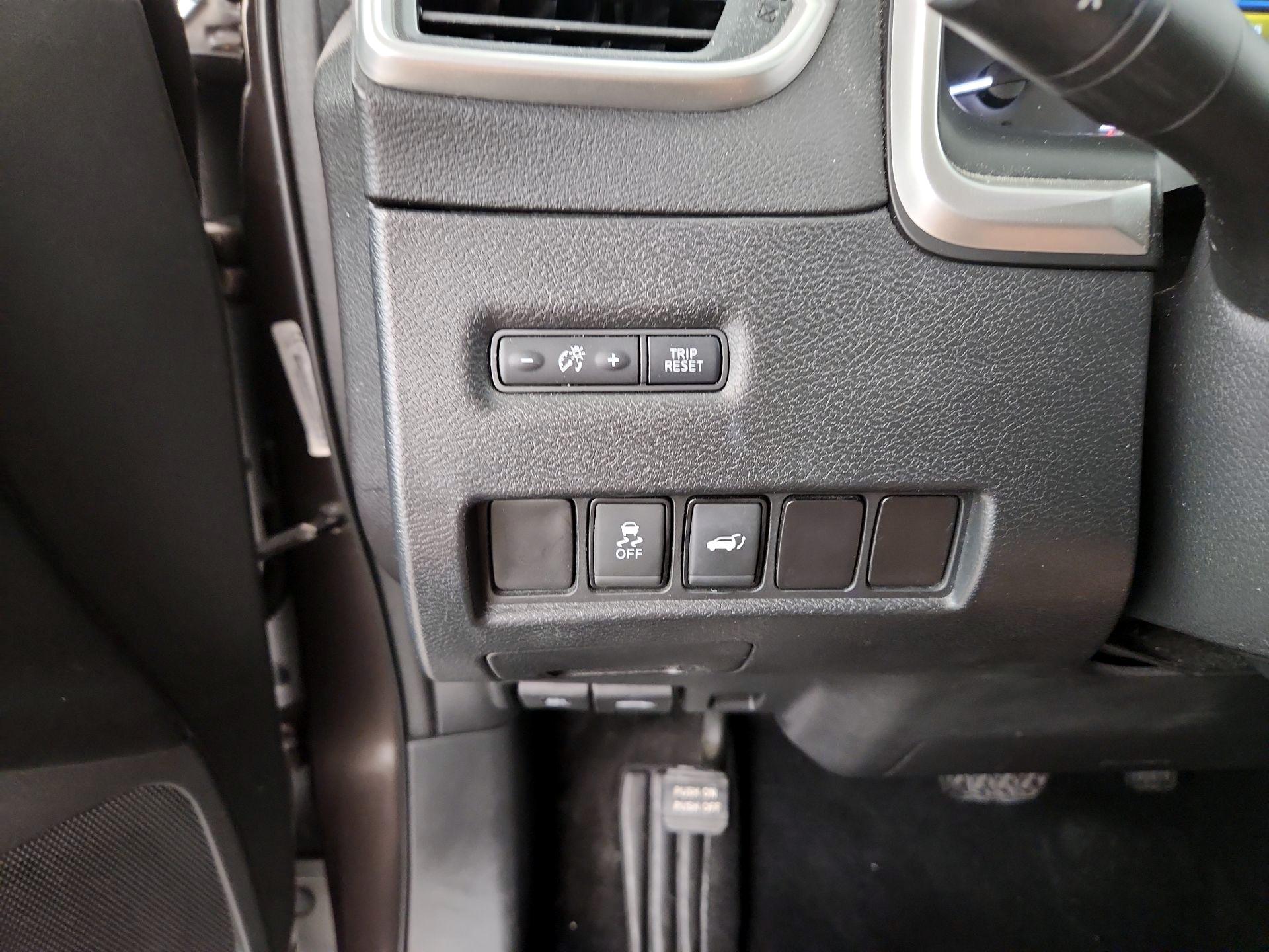 Thumbnail: 2017 Nissan Murano - 13