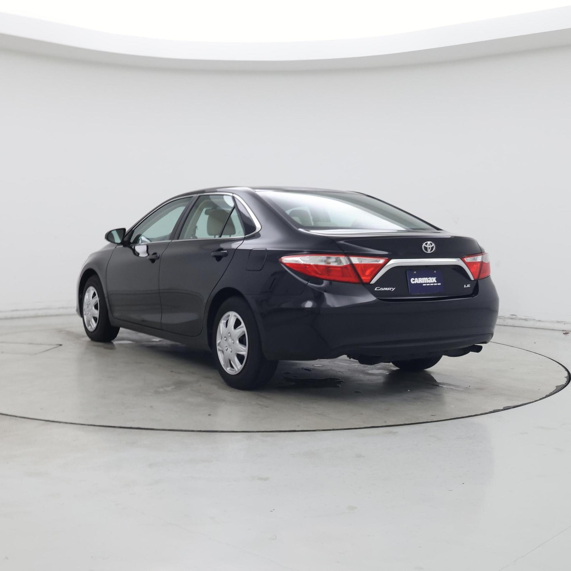 Thumbnail: 2016 Toyota Camry - 2