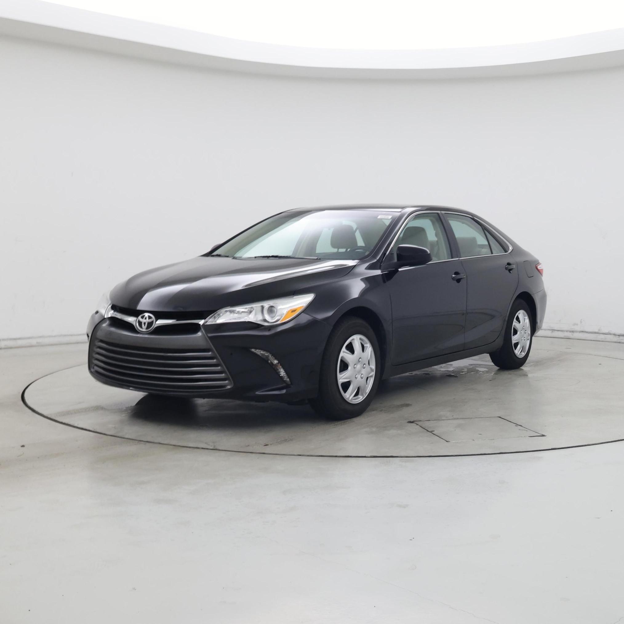 Thumbnail: 2016 Toyota Camry - 4