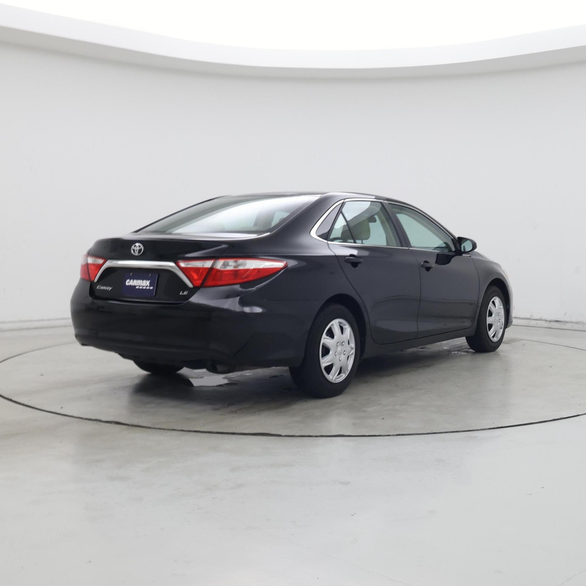 Thumbnail: 2016 Toyota Camry - 8