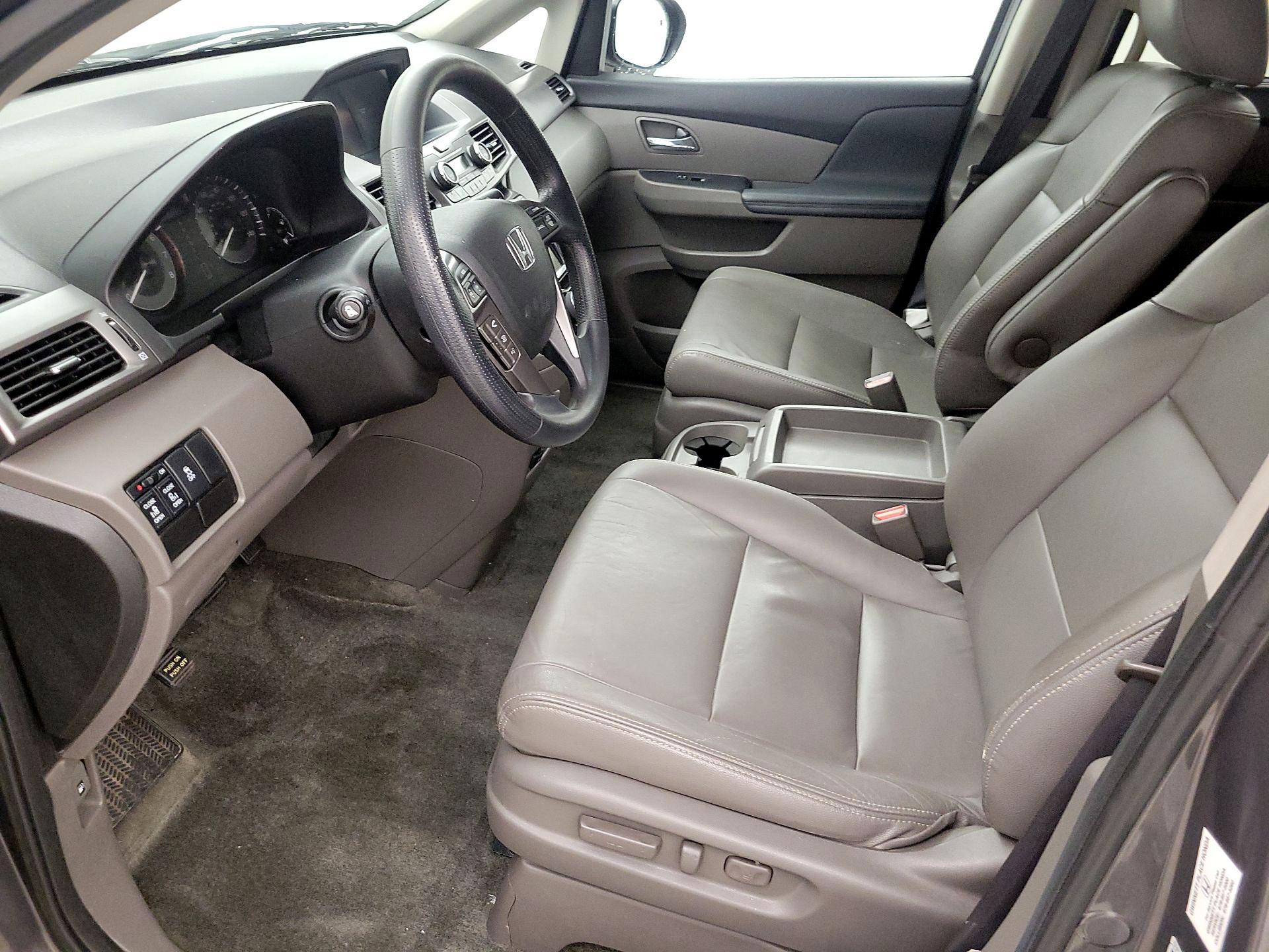Thumbnail: 2014 Honda Odyssey - 11
