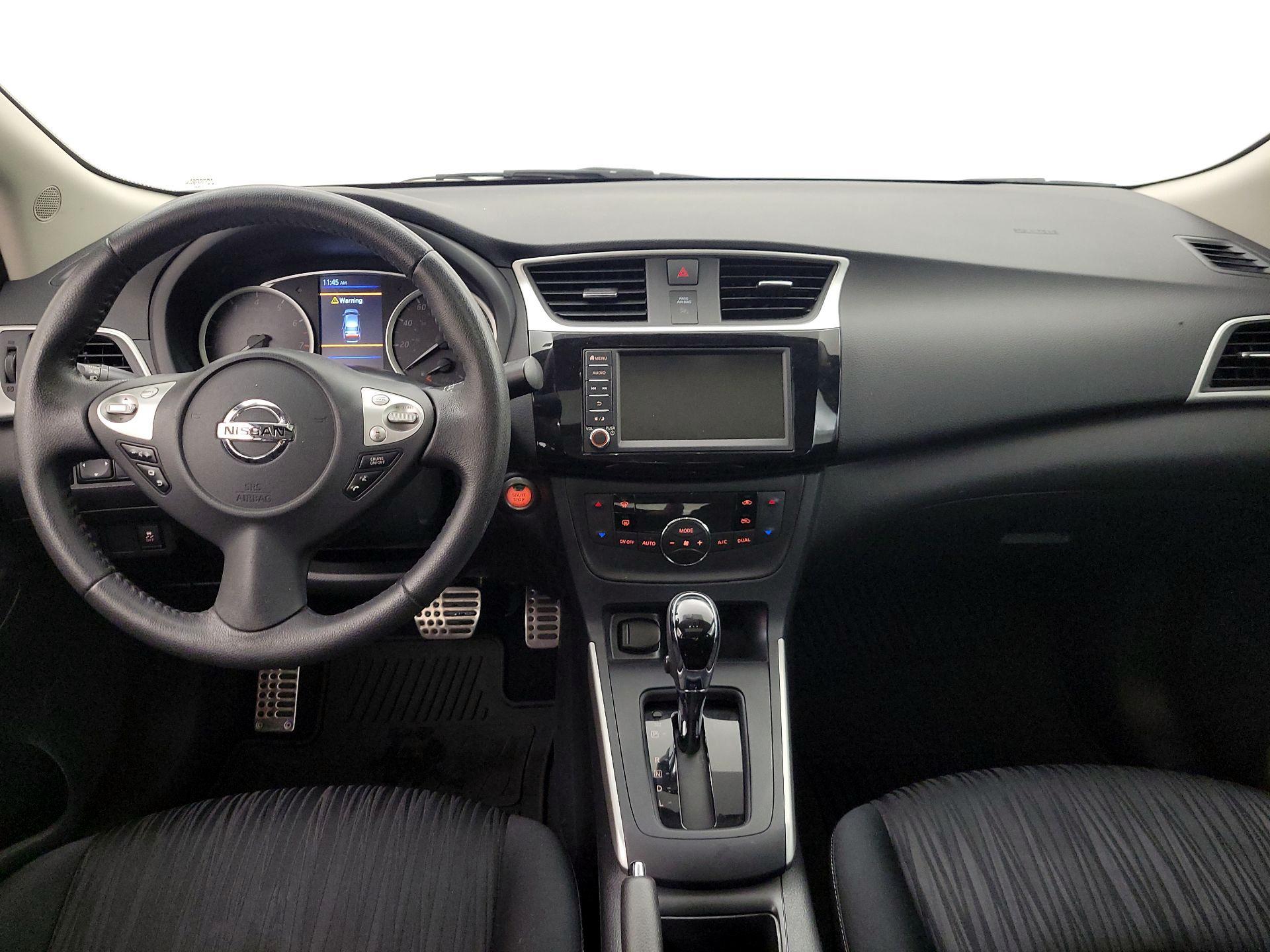Thumbnail: 2019 Nissan Sentra - 9