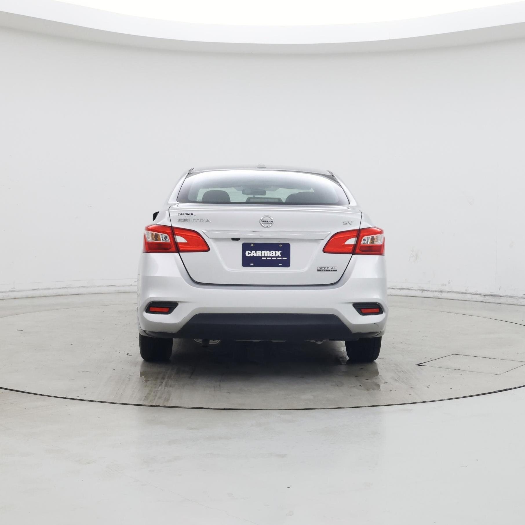 Thumbnail: 2019 Nissan Sentra - 6