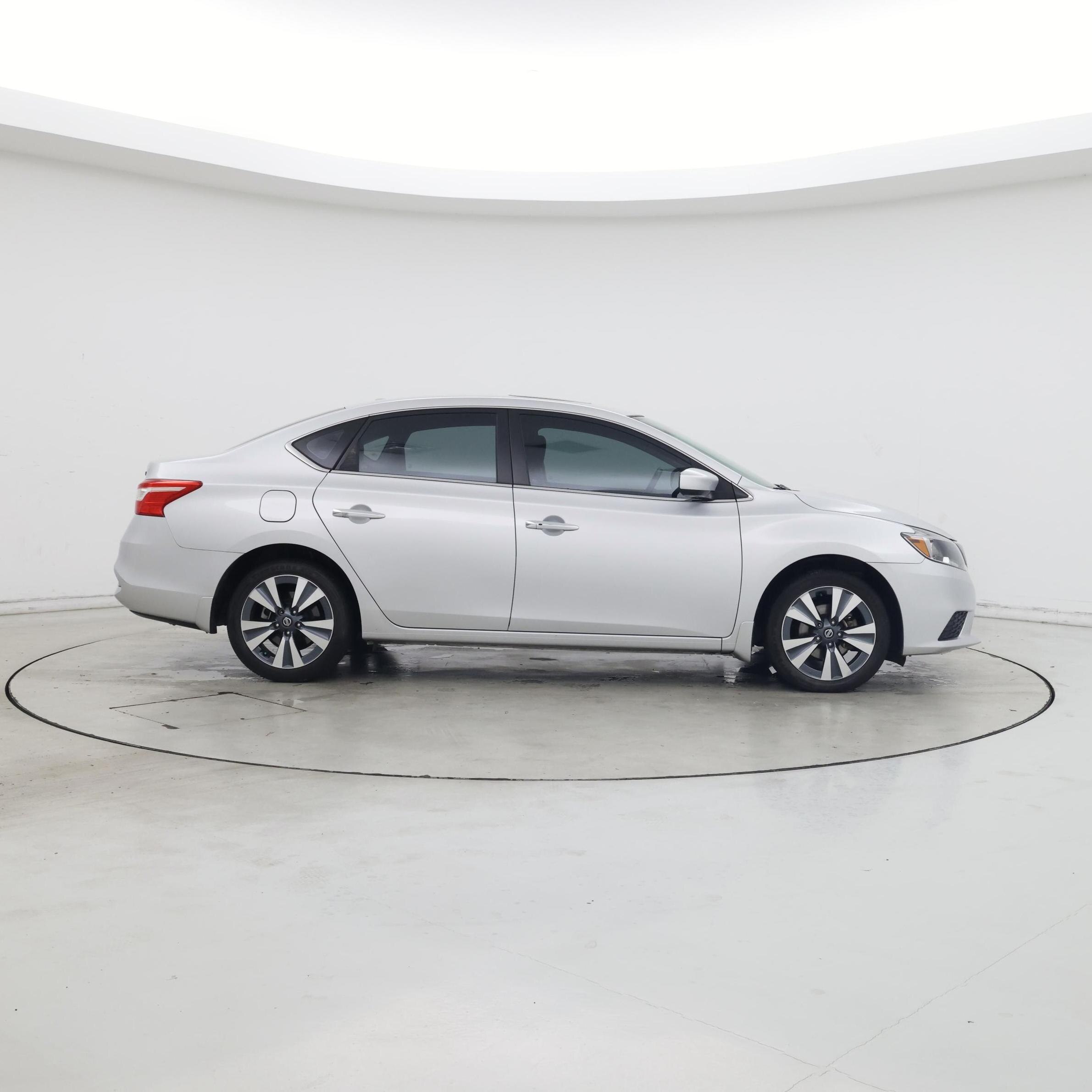 Thumbnail: 2019 Nissan Sentra - 7