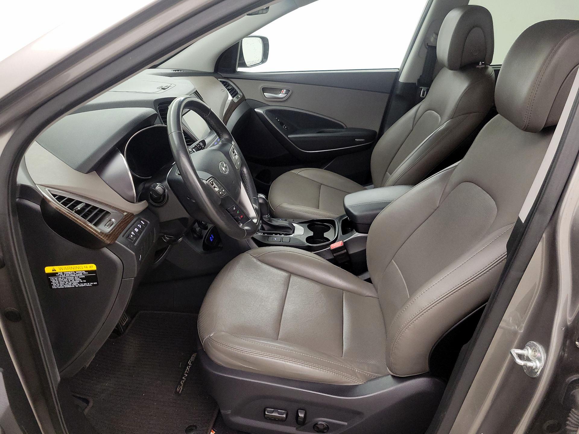 Thumbnail: 2017 Hyundai Santa Fe - 11