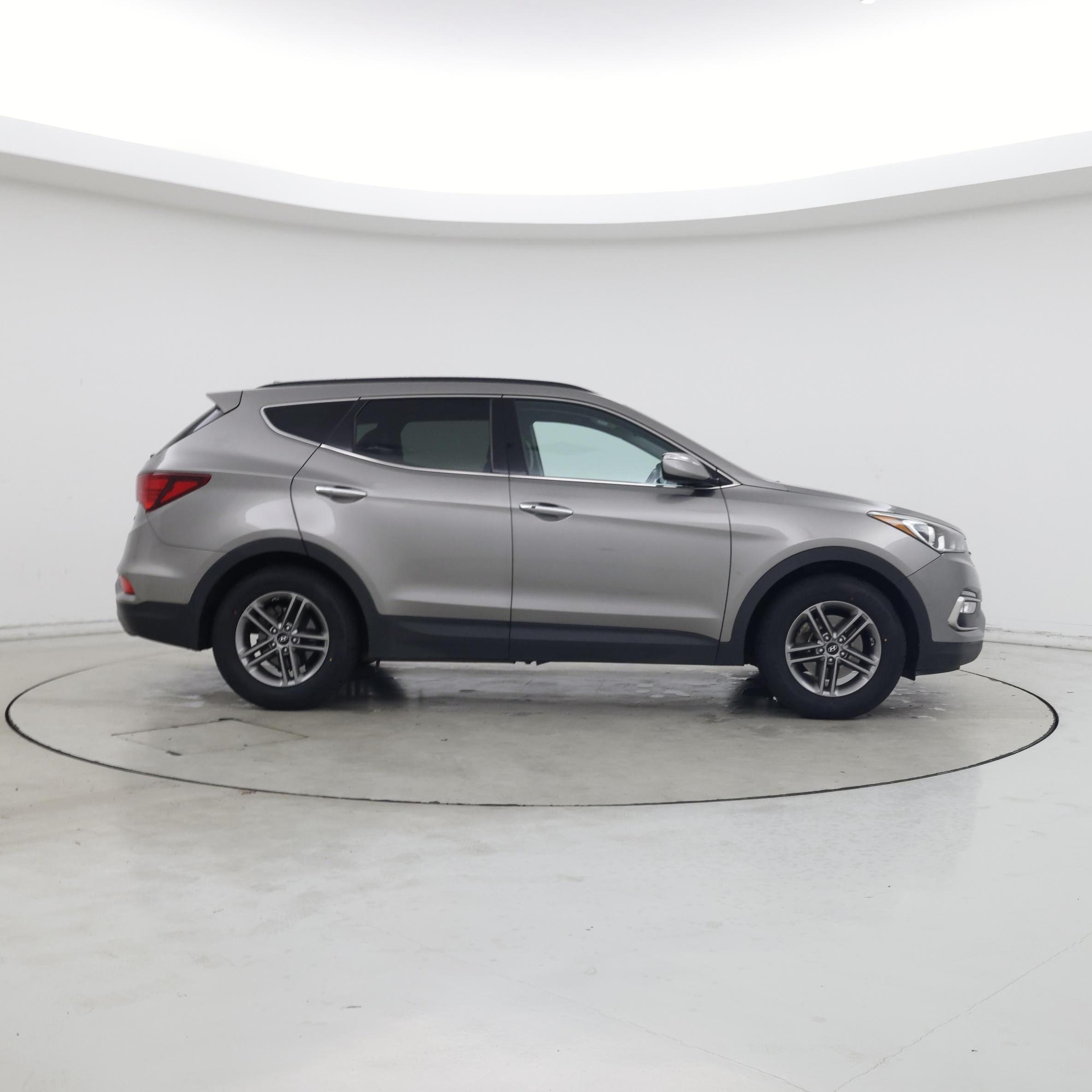 Thumbnail: 2017 Hyundai Santa Fe - 7