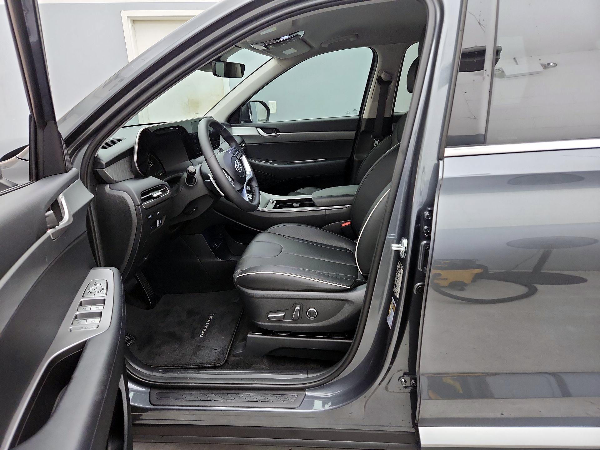 Thumbnail: 2025 Hyundai Palisade - 11