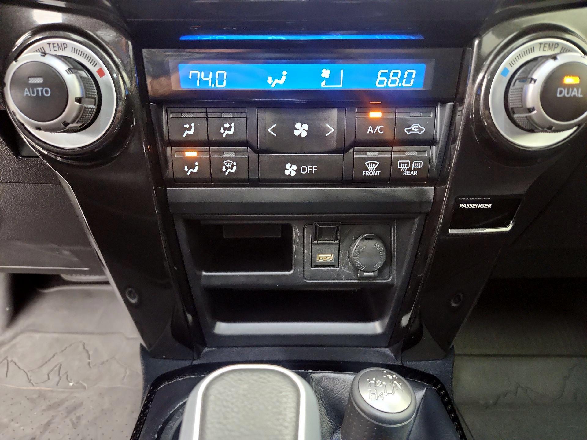 Thumbnail: 2023 Toyota 4Runner - 17