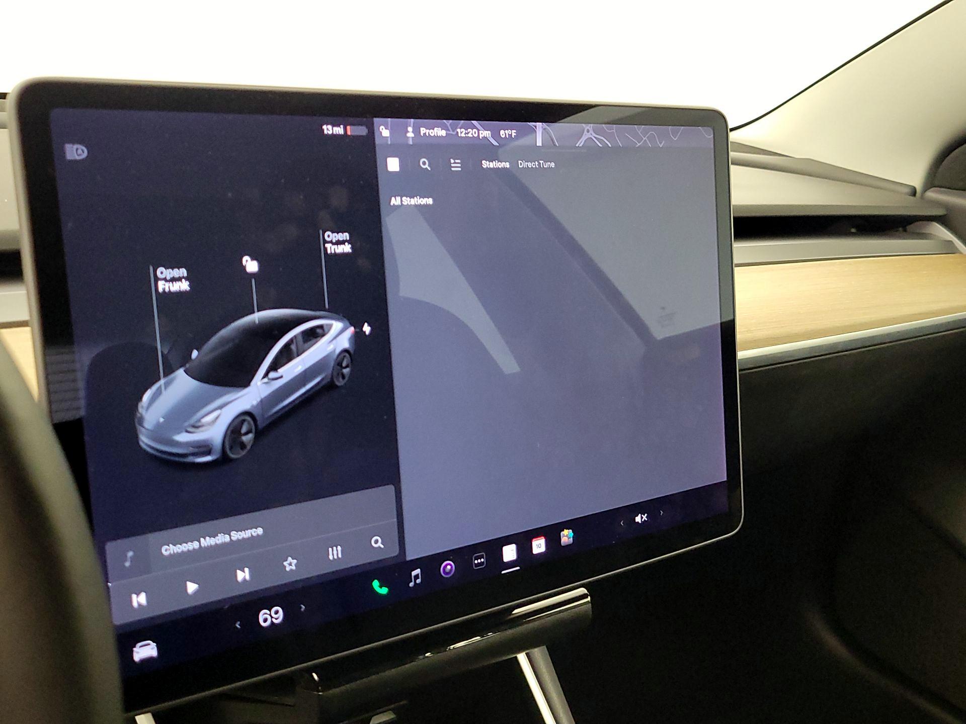 Thumbnail: 2020 Tesla Model 3 - 15