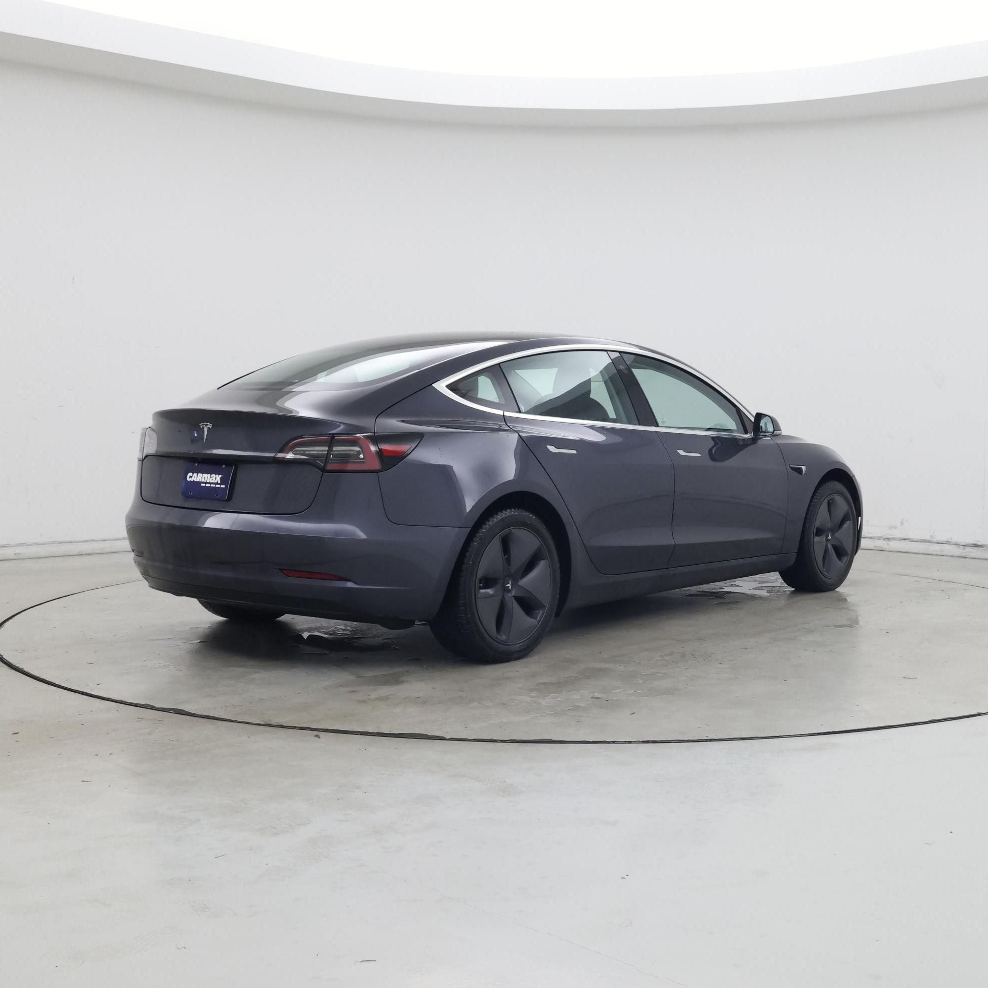 Thumbnail: 2020 Tesla Model 3 - 8