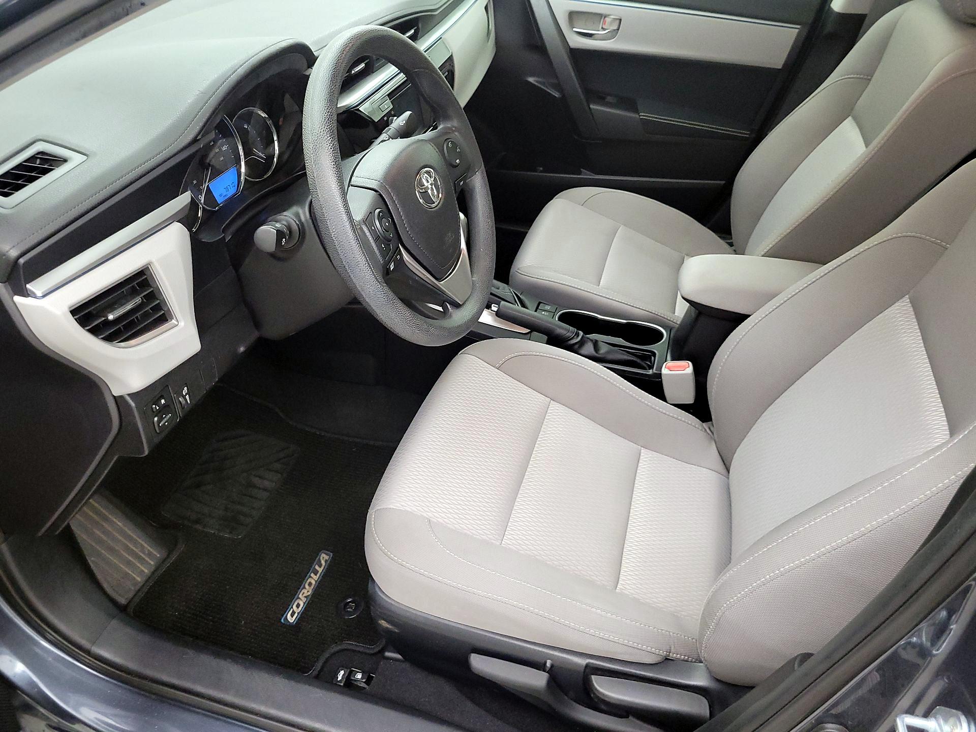 Thumbnail: 2015 Toyota Corolla - 11