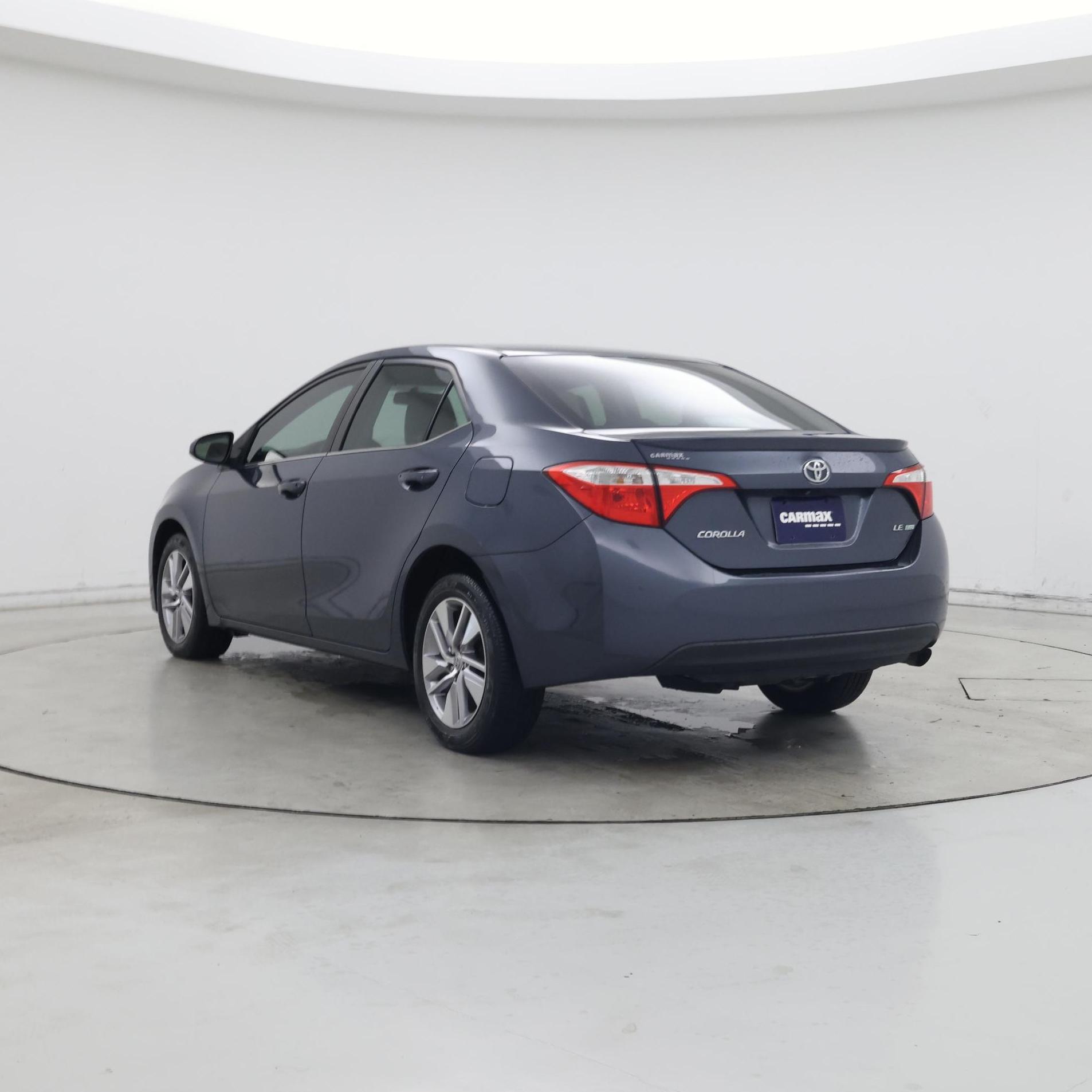 Thumbnail: 2015 Toyota Corolla - 2